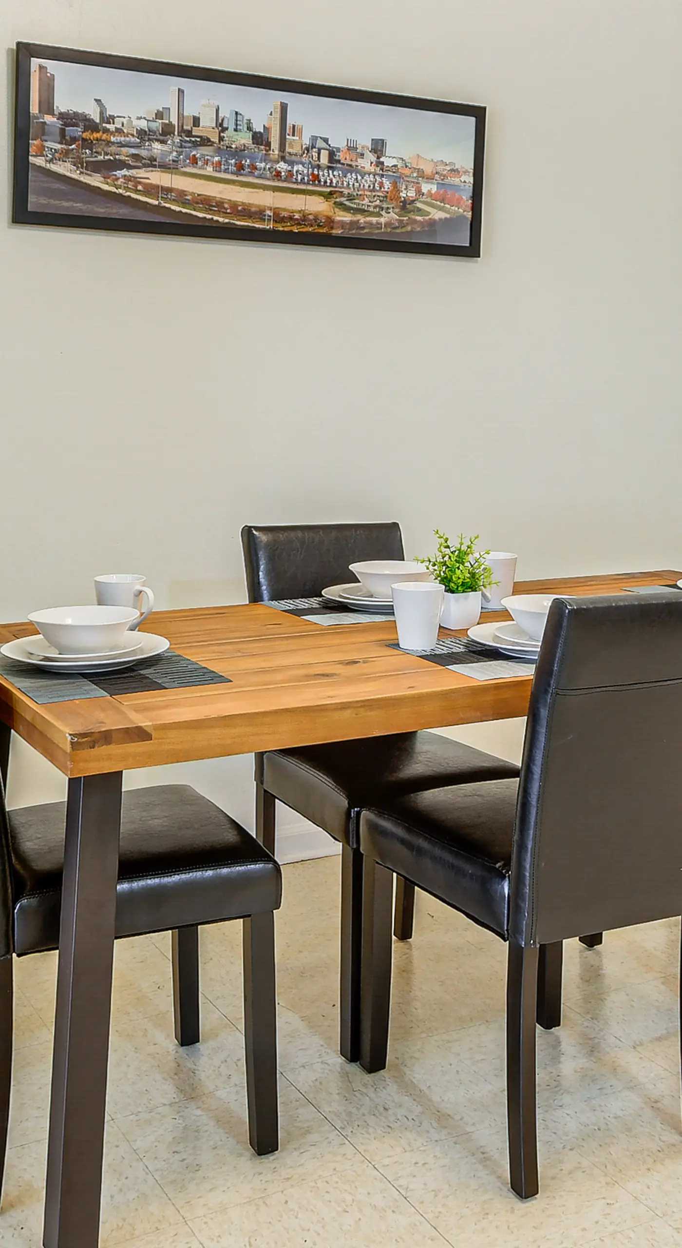 1 Mi to Druid Hill Park: Quaint Baltimore Apt