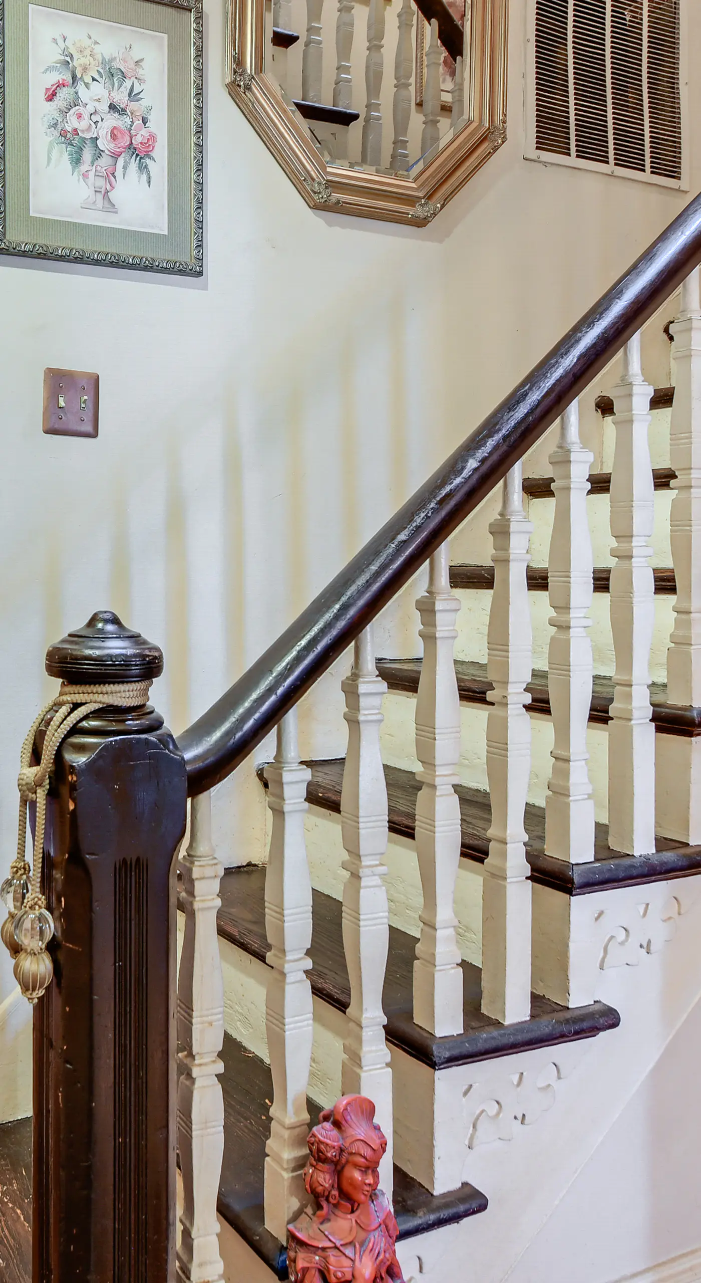 Elegant Upton Rowhouse 2 Mi to Inner Harbor!