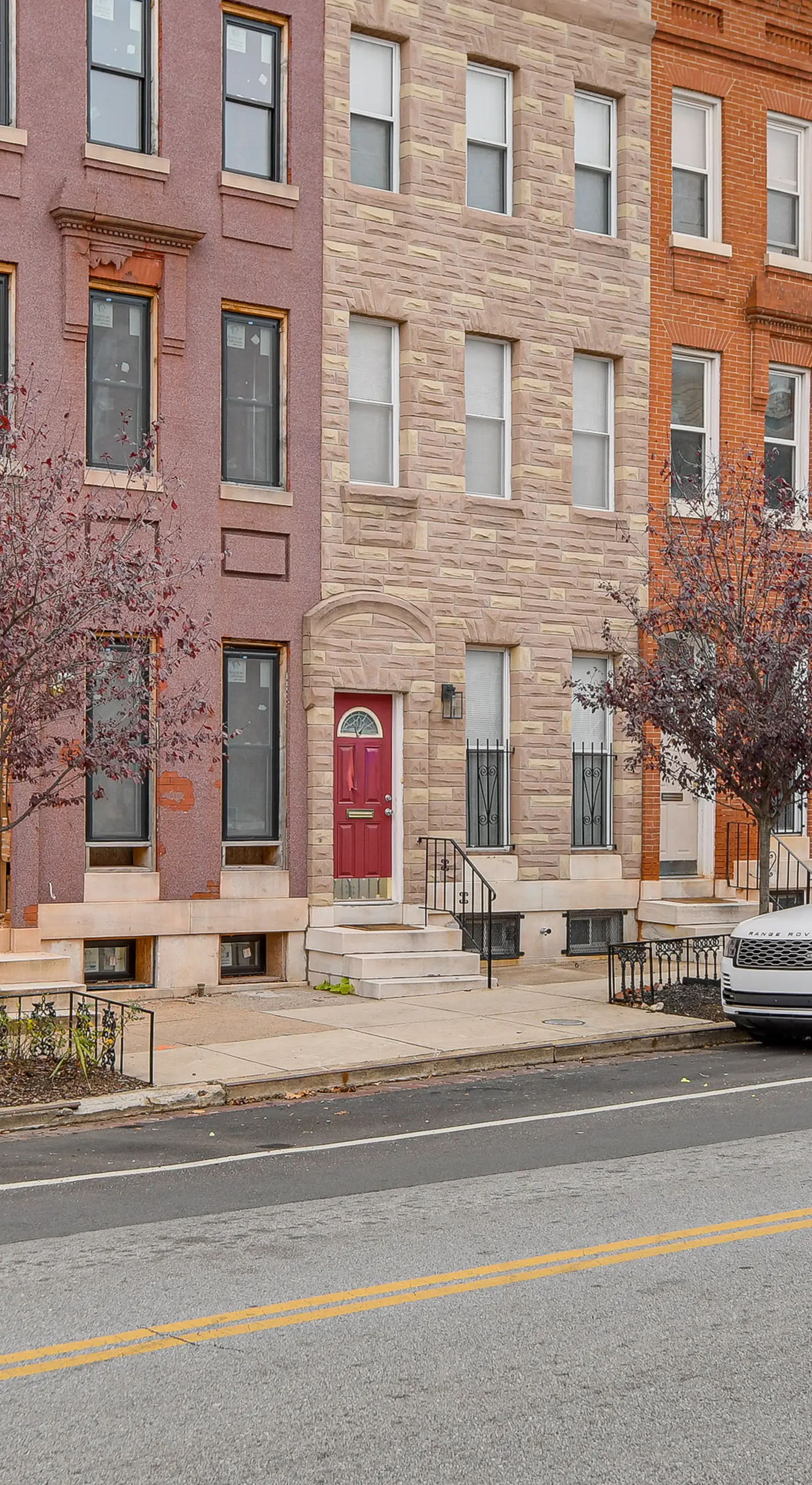 Elegant Upton Rowhouse 2 Mi to Inner Harbor!