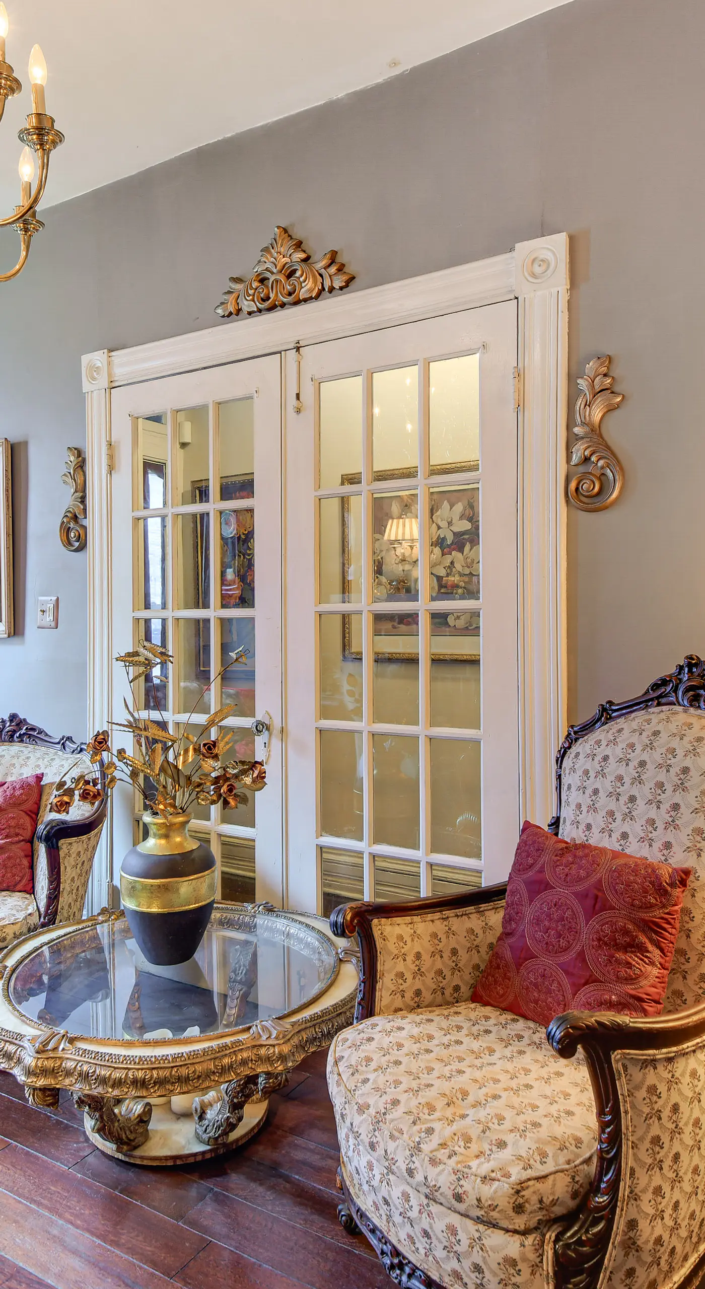 Elegant Upton Rowhouse 2 Mi to Inner Harbor!