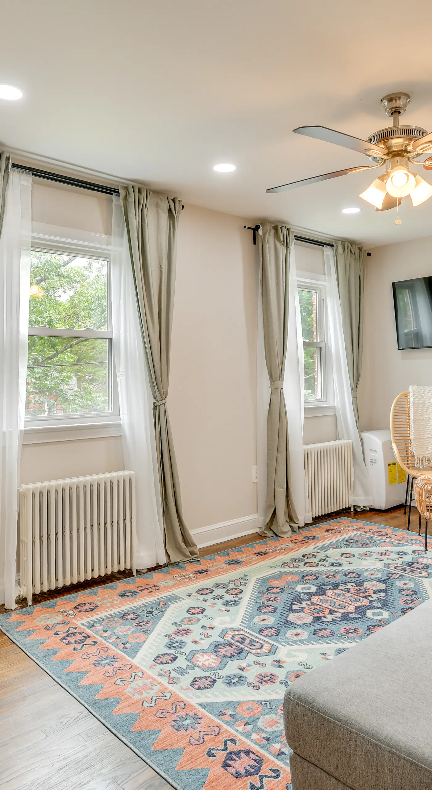 Takoma Park Apartment: Trail Access, 8 Mi to DC!