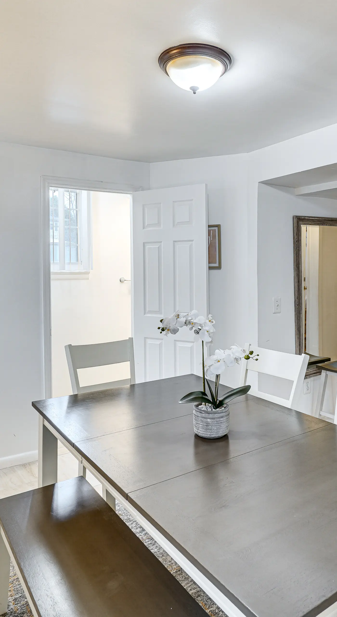Group Getaway! Modern Silver Spring Home w/ Yard