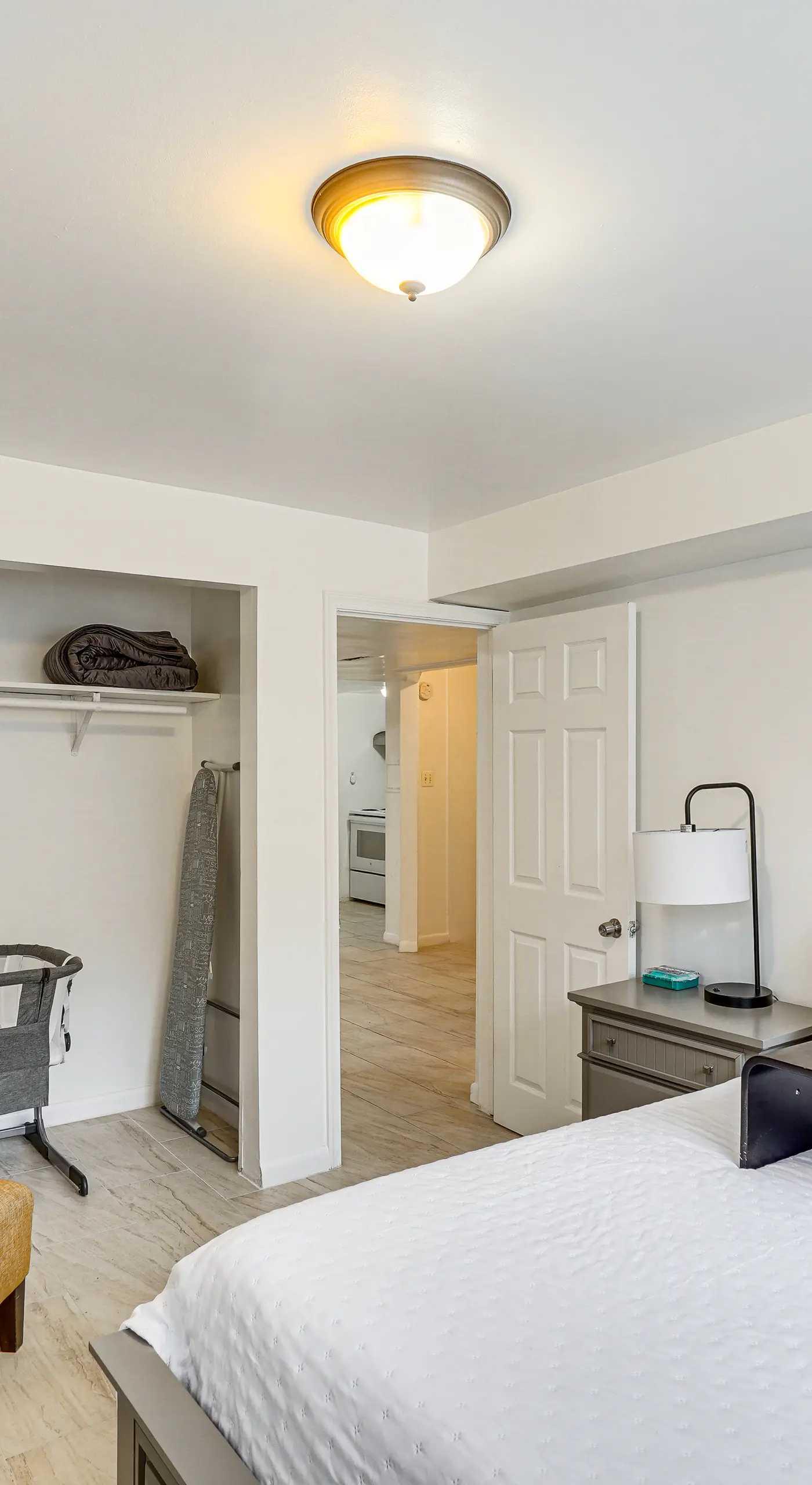 Group Getaway! Modern Silver Spring Home w/ Yard