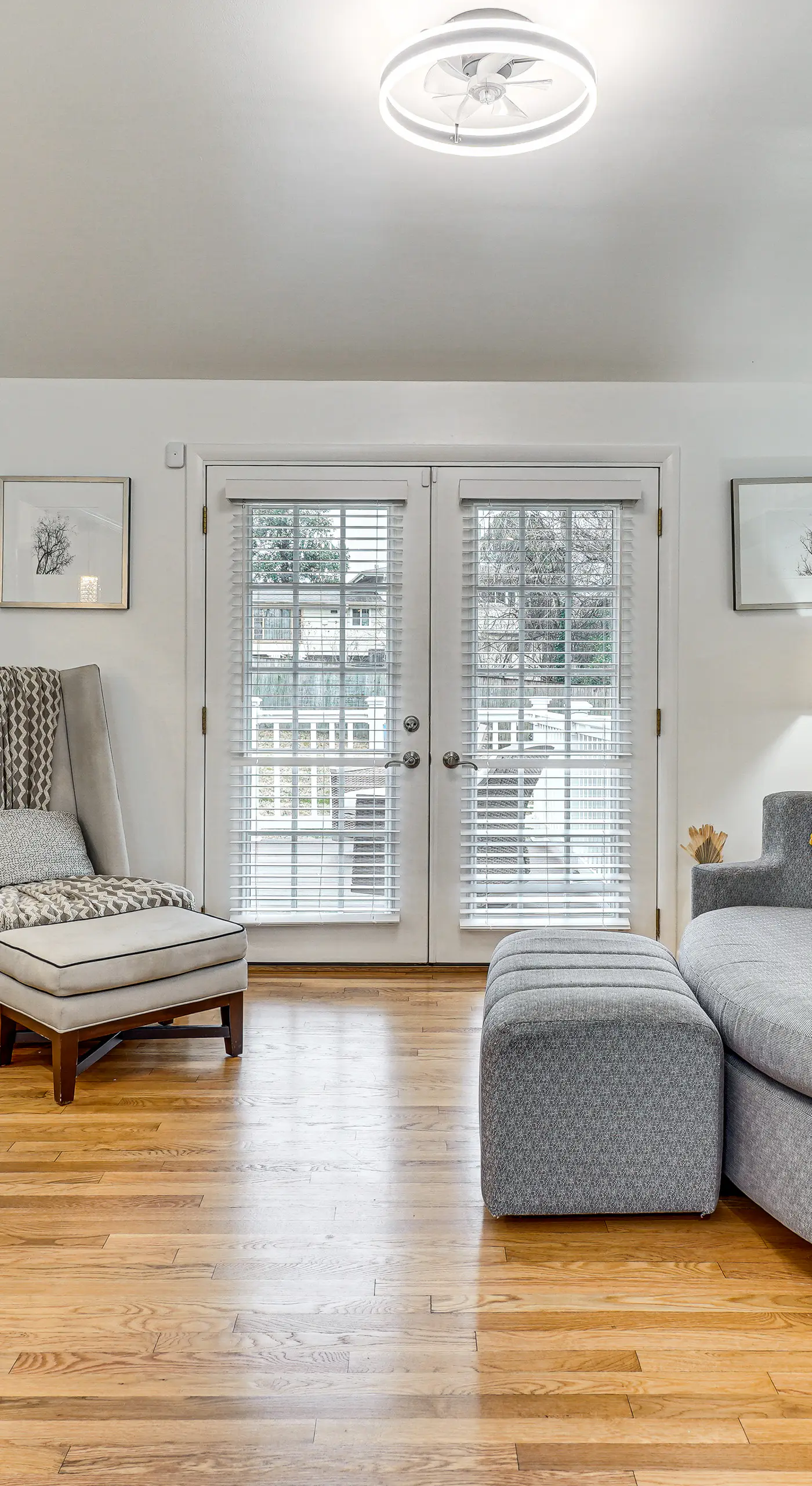 Group Getaway! Modern Silver Spring Home w/ Yard