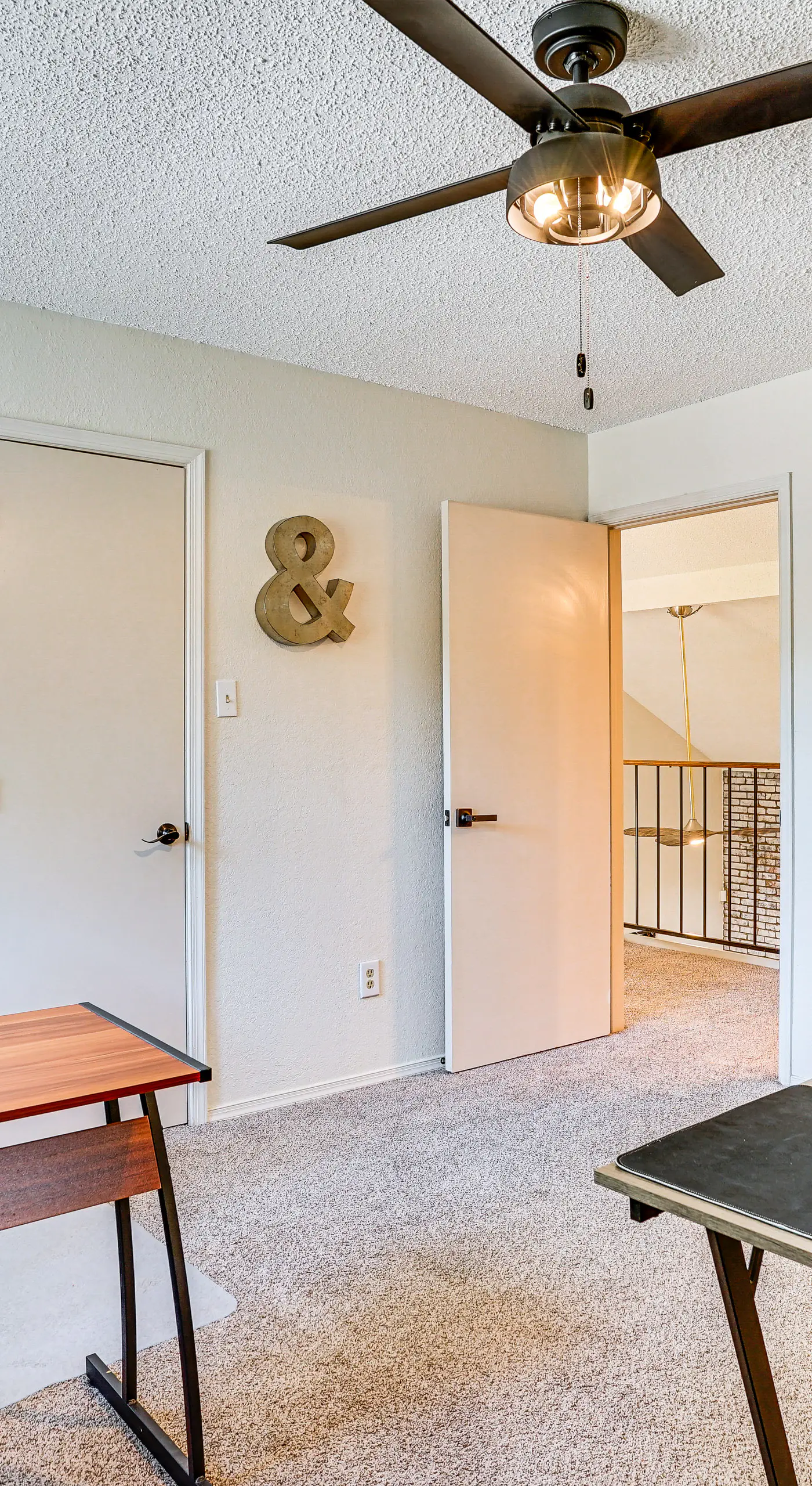 4 Mi to AT&T Stadium: Fort Worth Townhome!