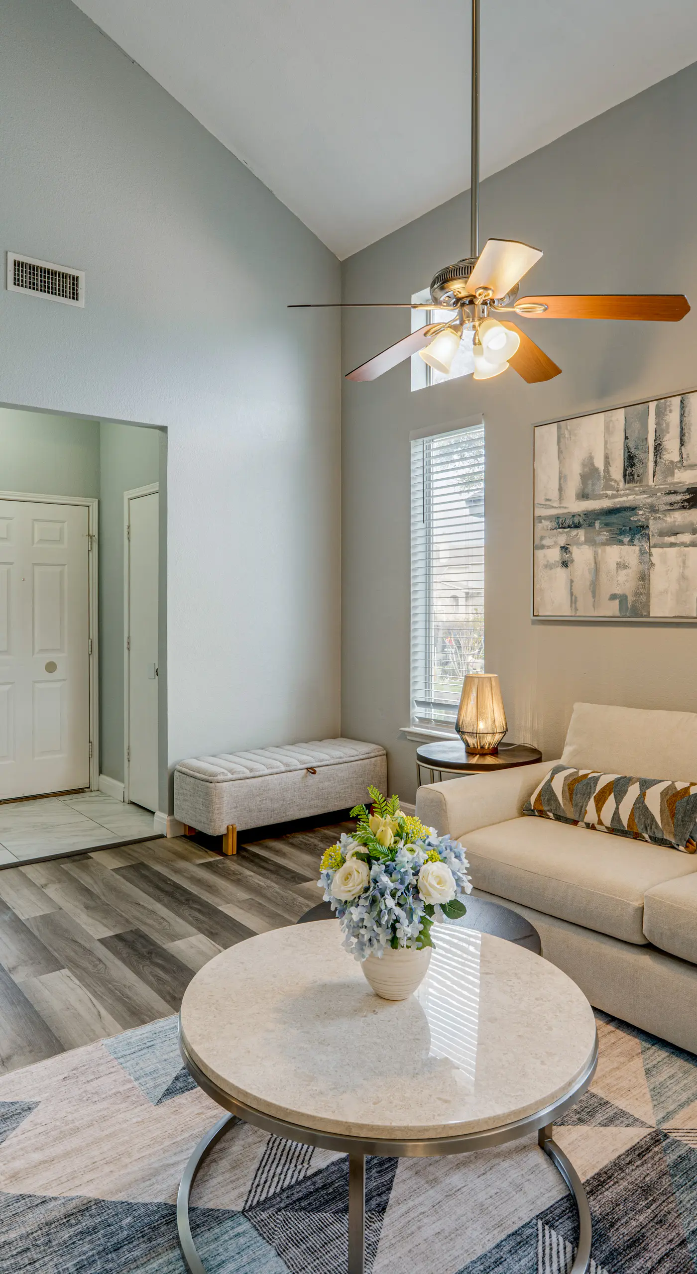 Pet Friendly! Renovated Arlington Home Near AT&T