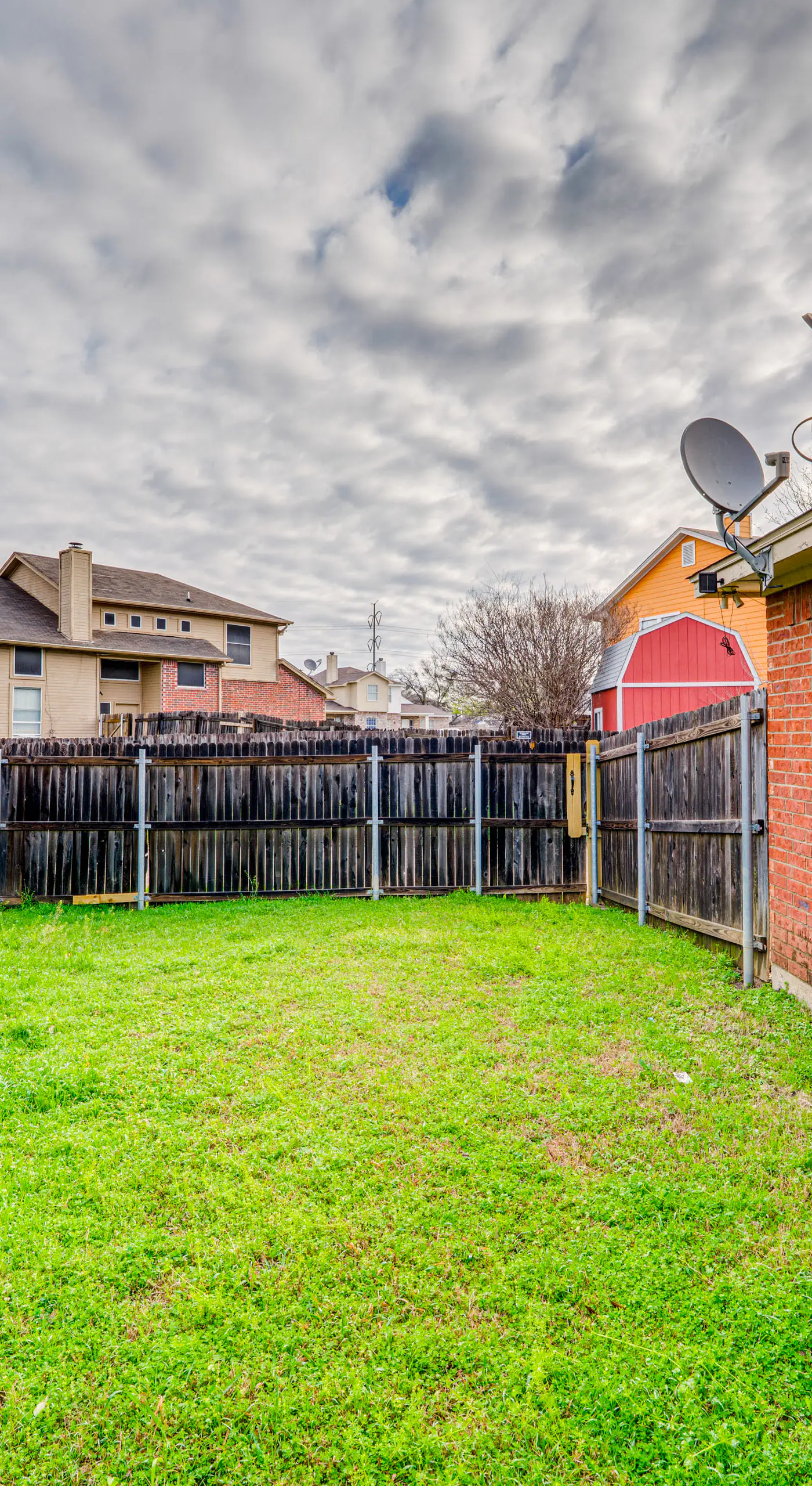 Pet Friendly! Renovated Arlington Home Near AT&T