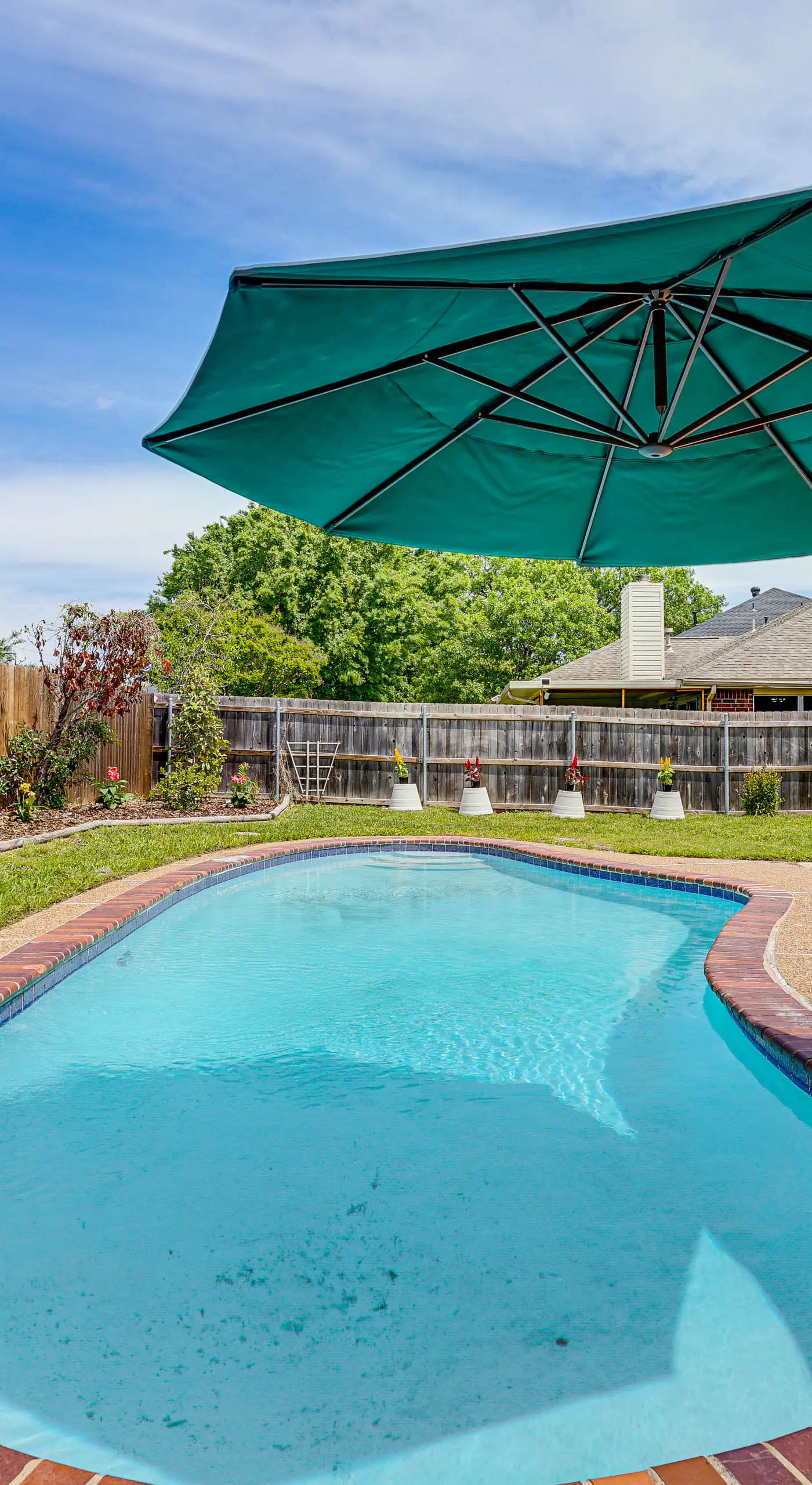 6 Mi to Epic Waters! Spacious Family Getaway