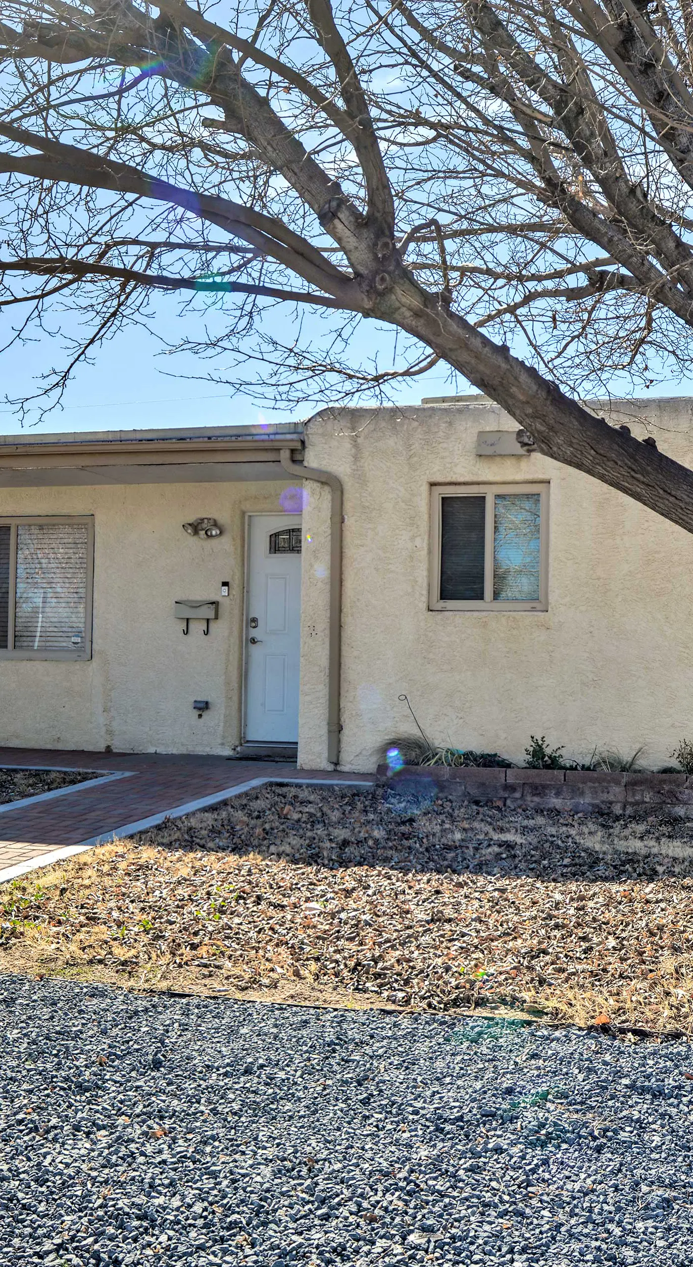 Vibrant ABQ Adobe Den: Mtn Views, Walk to Park!