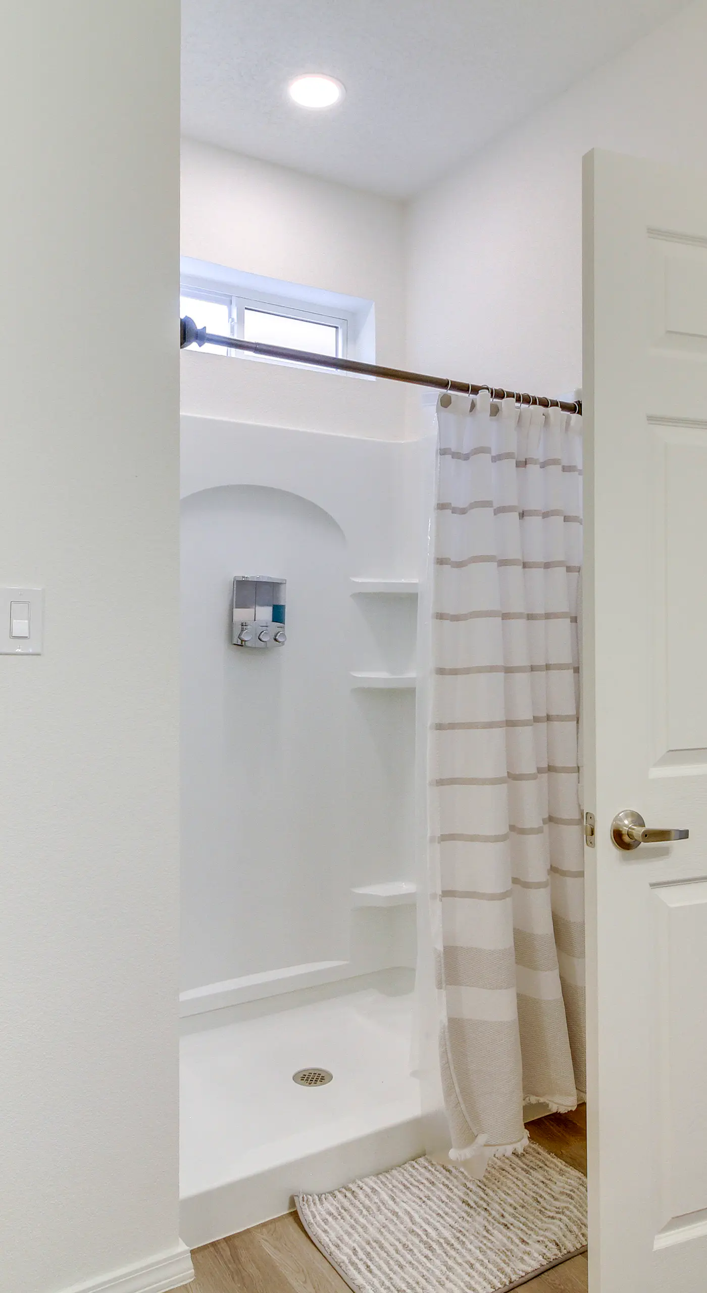 3 Mi to Downtown: WFH-Friendly ABQ Townhome!