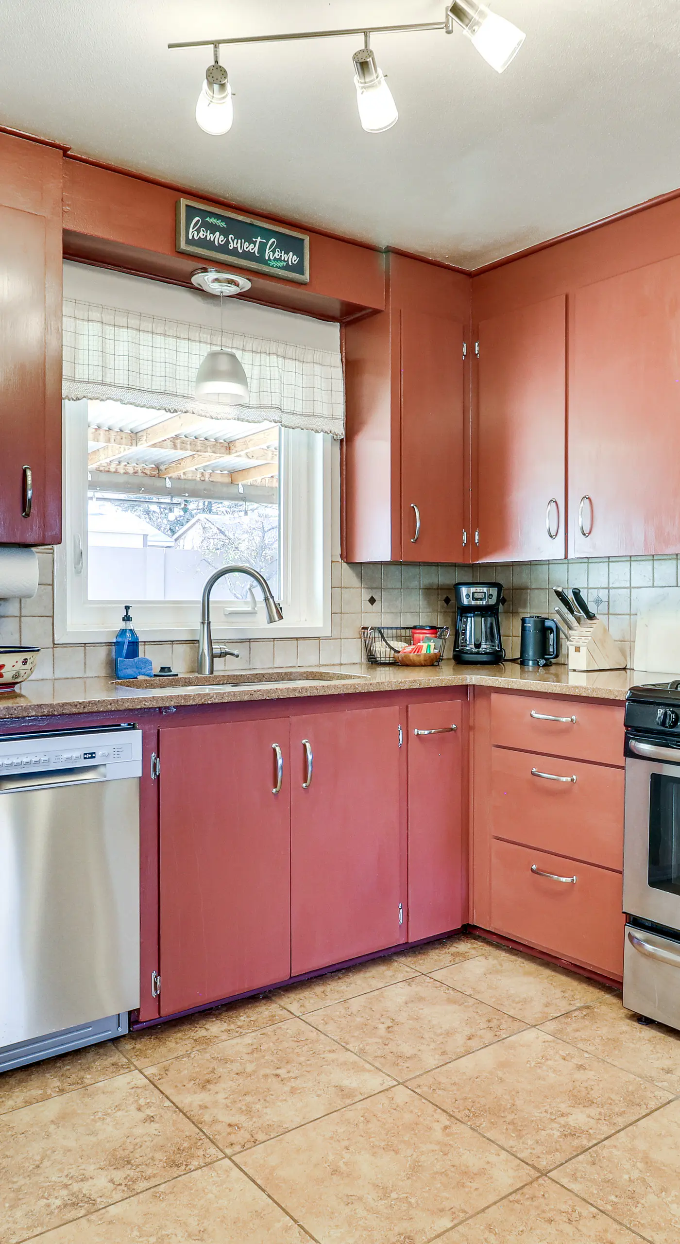 Easy Uptown Access! Charming ABQ Home w/ Yard