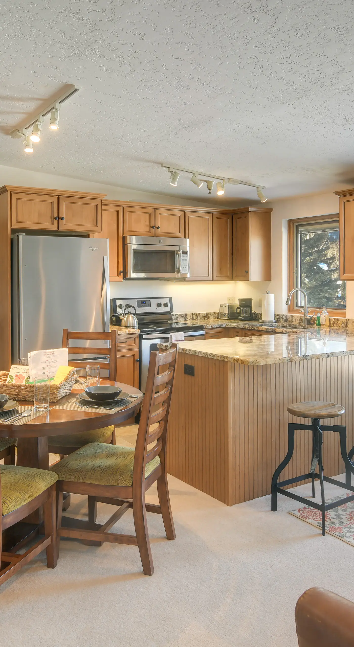 Mtn-View Balcony! Walkable Ketchum Condo
