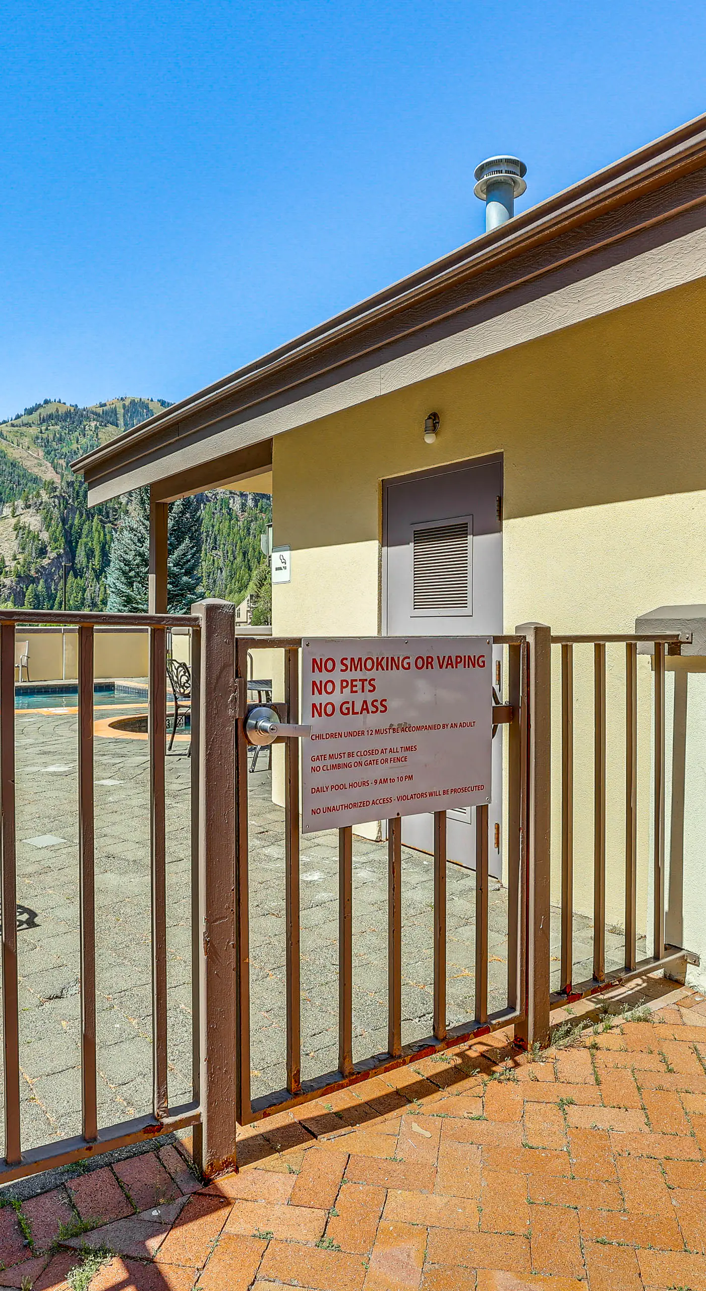 Mtn-View Balcony! Walkable Ketchum Condo