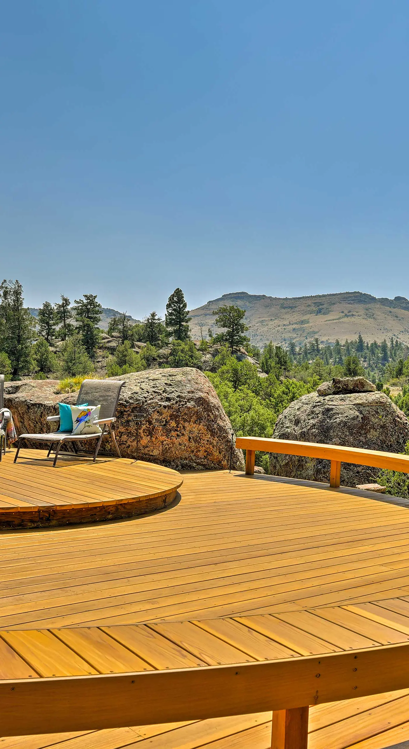 Family-Friendly Del Norte Home w/ Stunning Views!