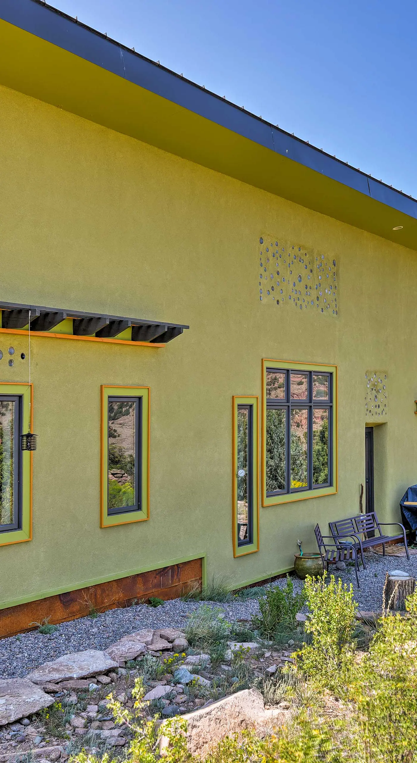 Family-Friendly Del Norte Home w/ Stunning Views!
