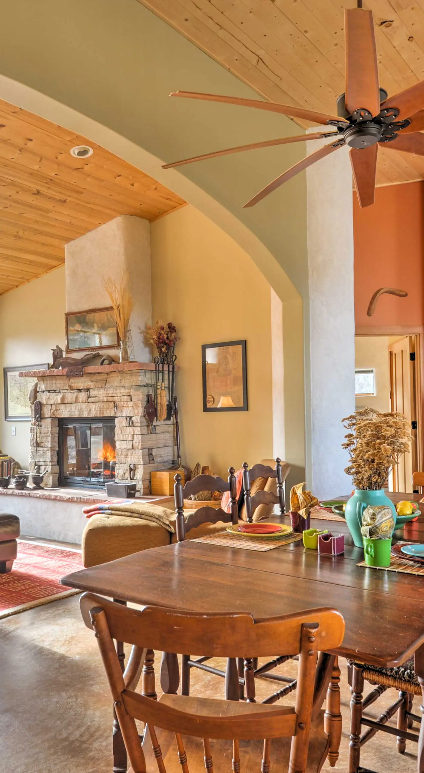 Family-Friendly Del Norte Home w/ Stunning Views!