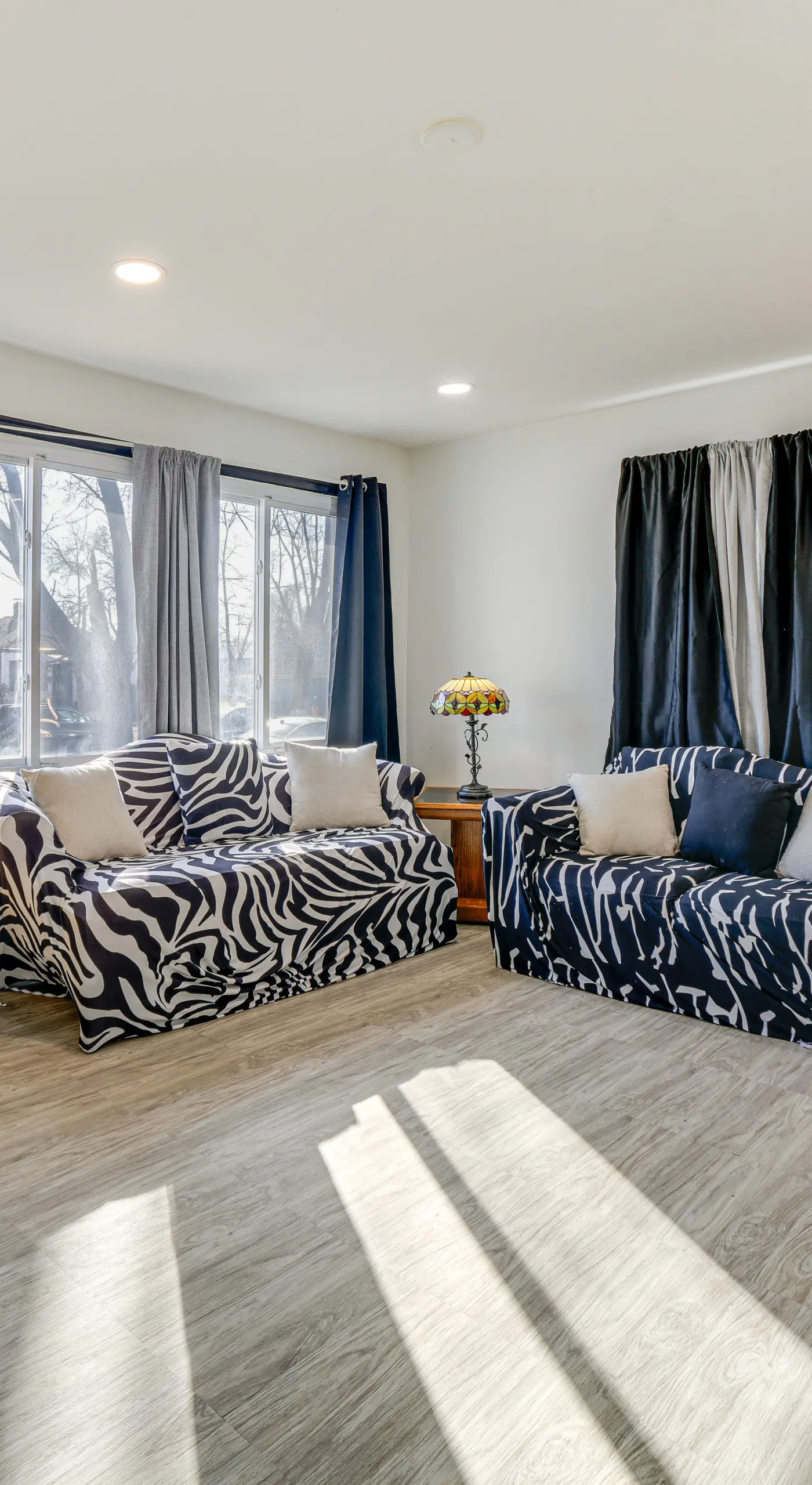 3 Mi to Hard Rock Casino: Charming Home in Gary!