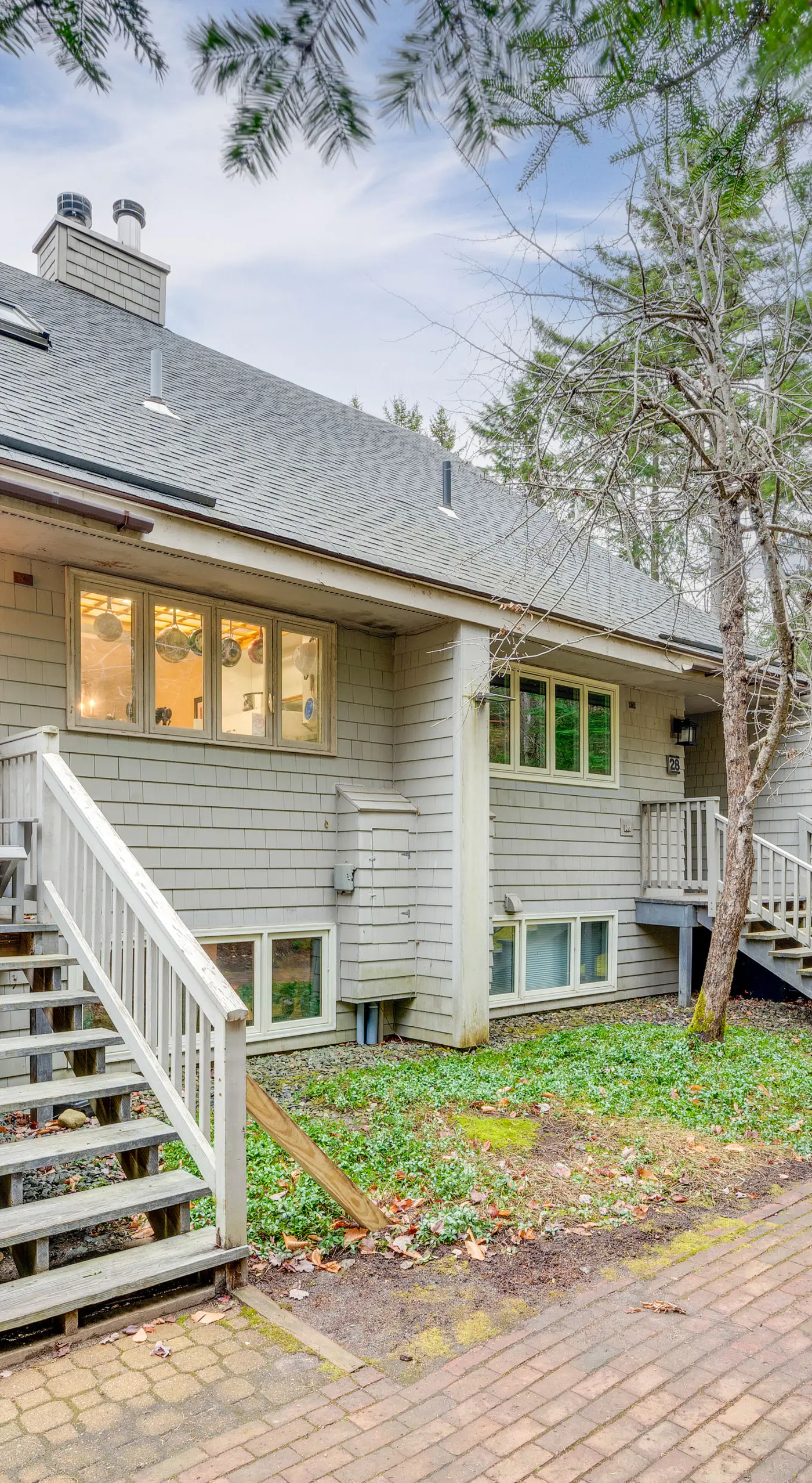 Cozy Bretton Woods Ski-In/Ski-Out Condo w/ Deck!