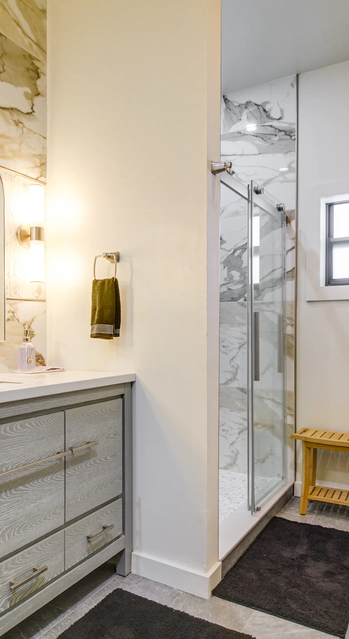 Waterfront ‘StoneHaven at Reed Point’ w/ Swim Spa!