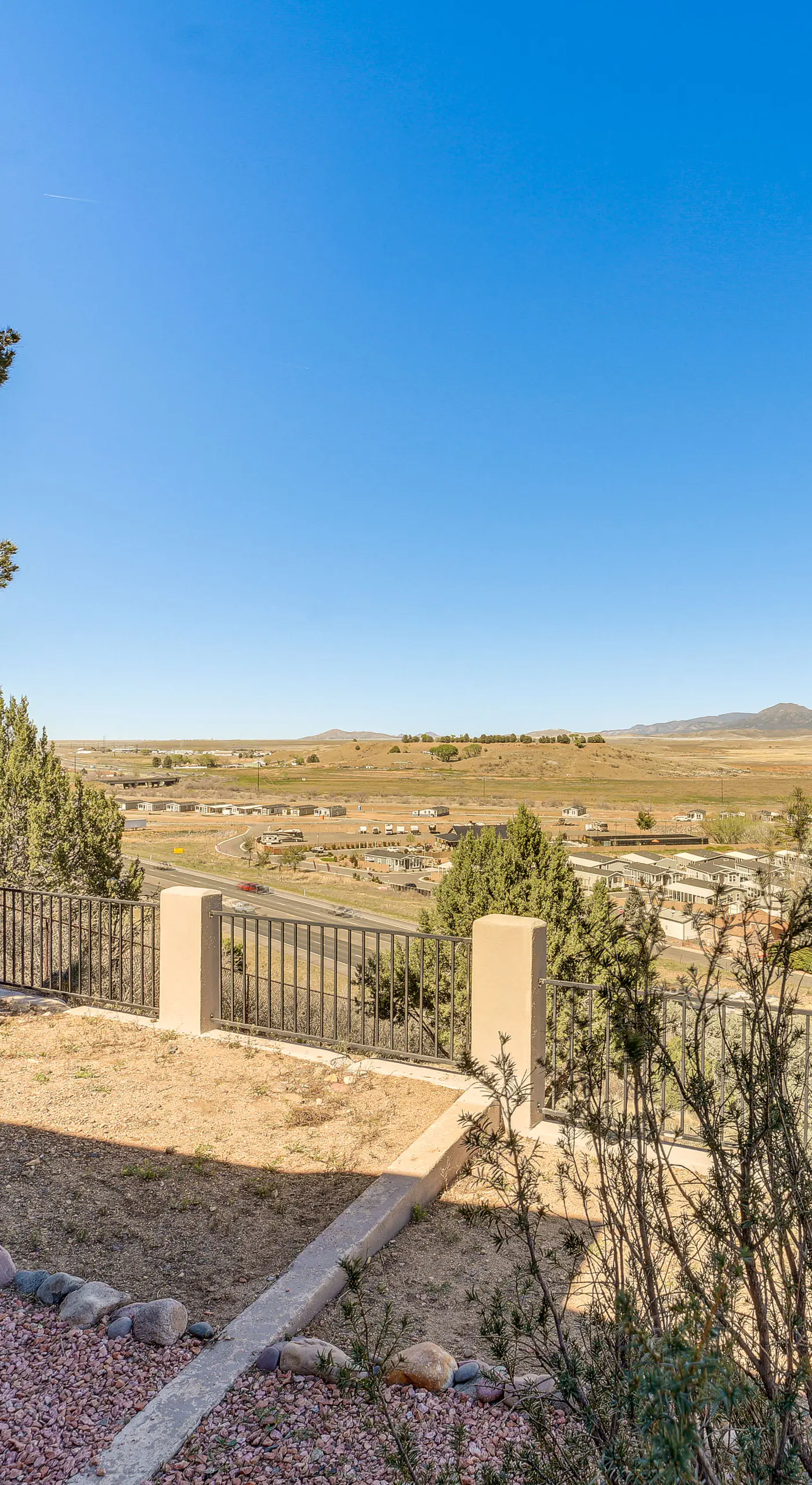 Golfer's Haven! Mtn-View Dewey Gem w/ Pool Access