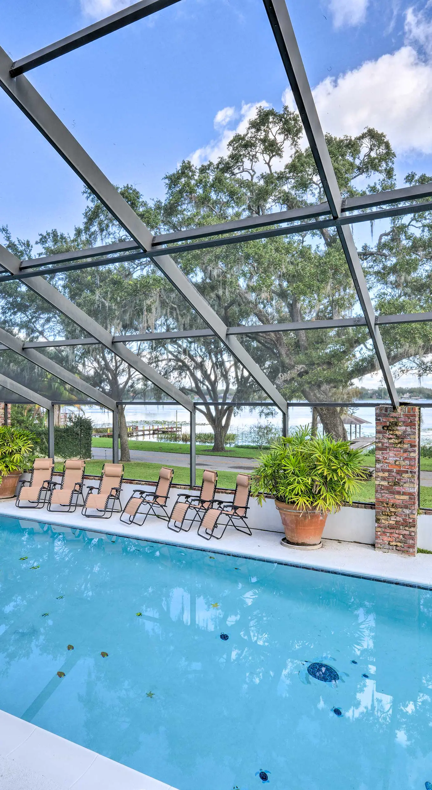 Lanai & Pool: Elegant Villa in Winter Haven!