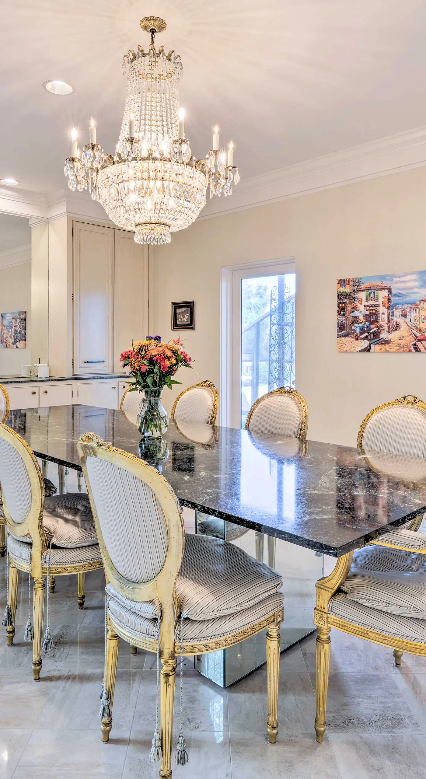 Lanai & Pool: Elegant Villa in Winter Haven!