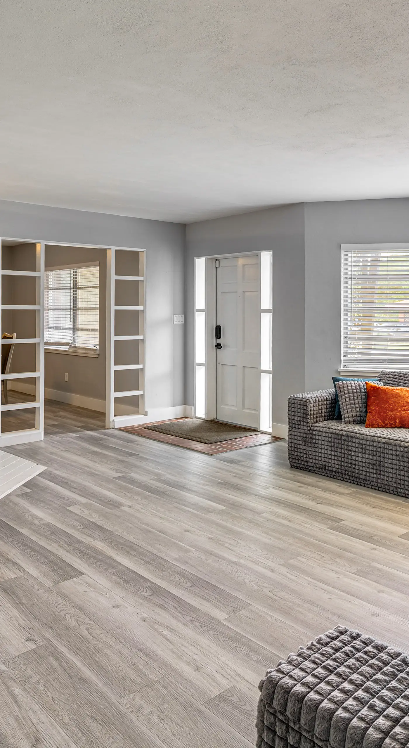 Legoland & Lakes Pool Home | Pet Friendly