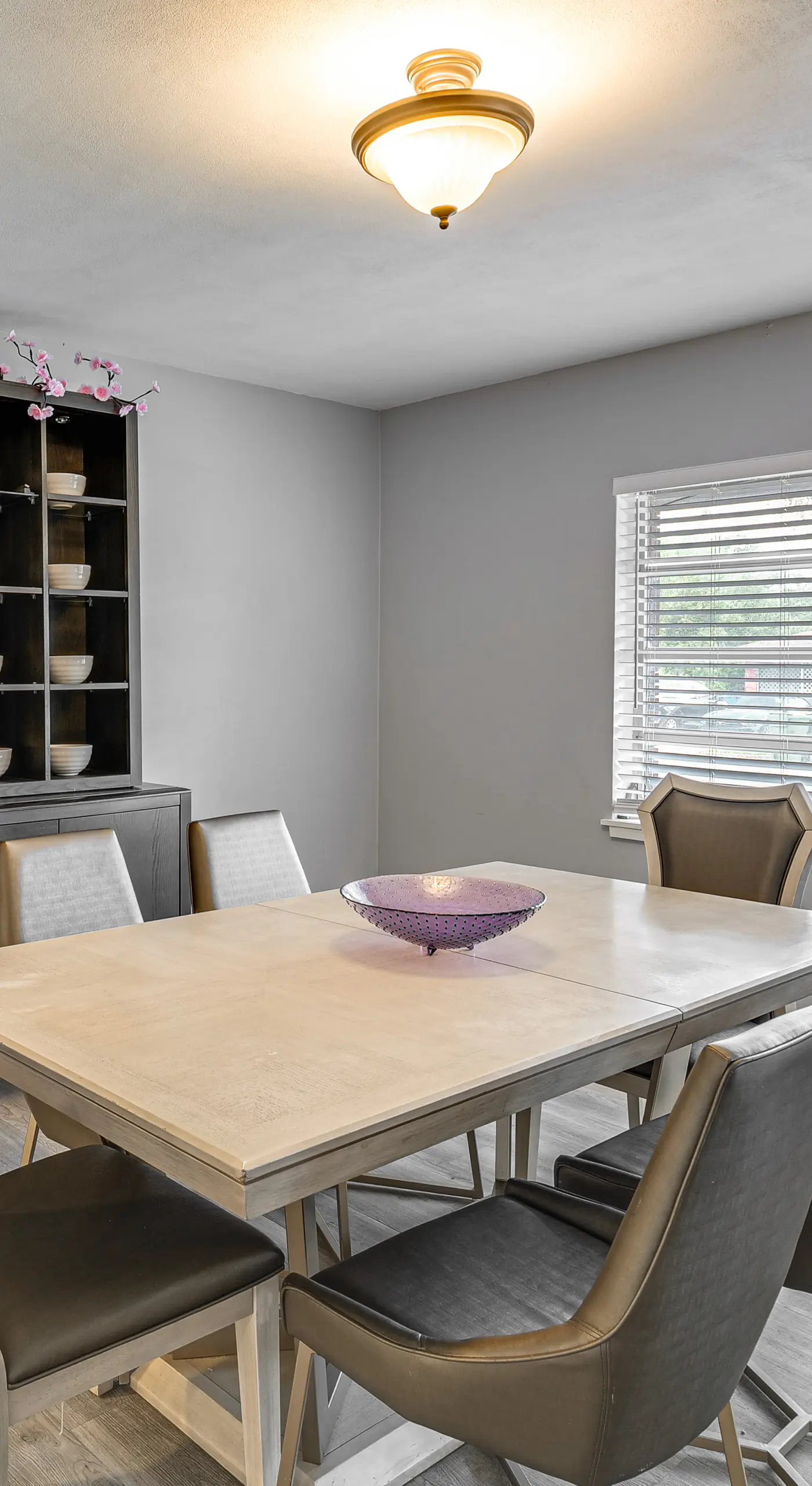 Legoland & Lakes Pool Home | Pet Friendly