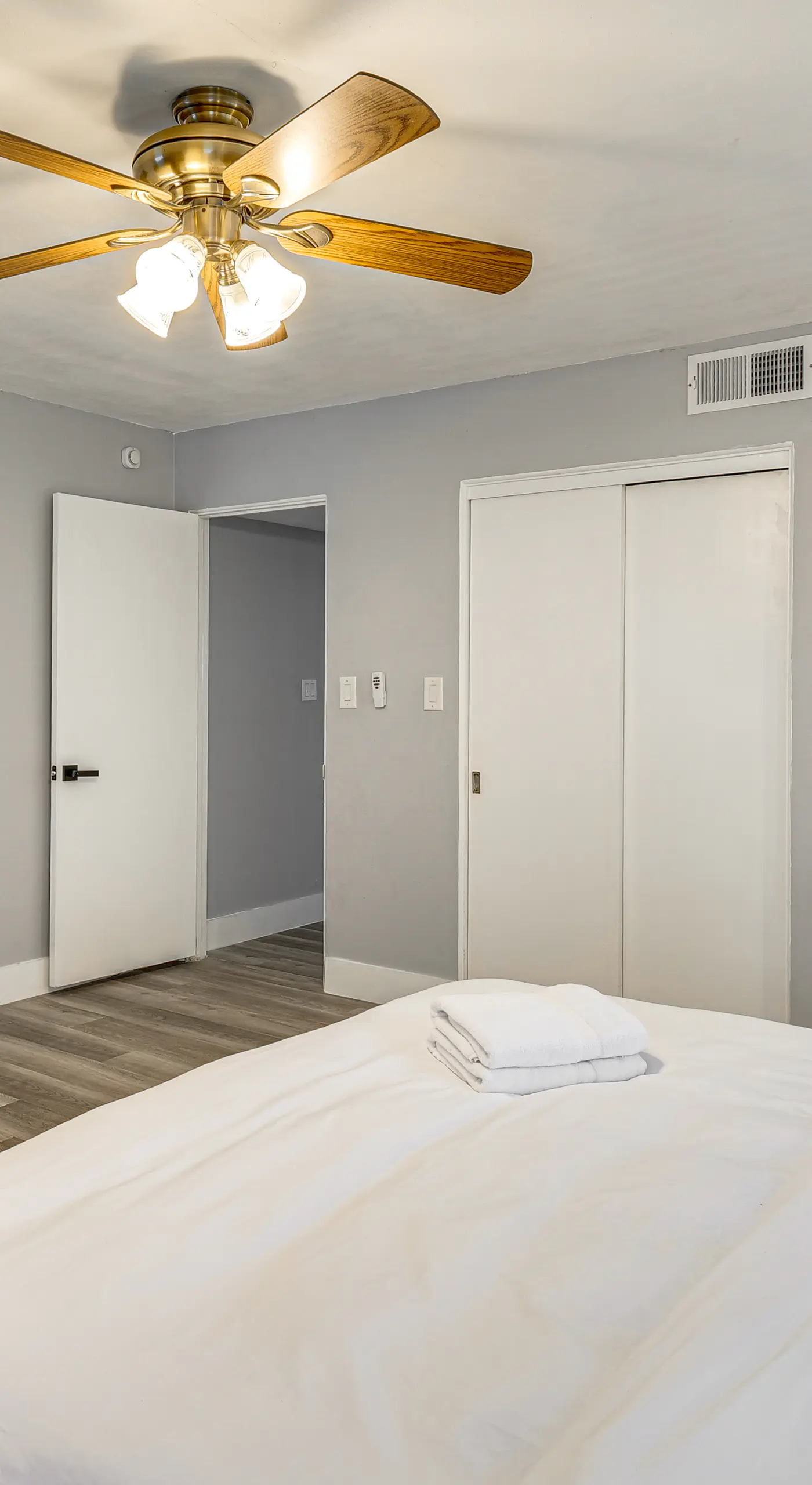 Legoland & Lakes Pool Home | Pet Friendly