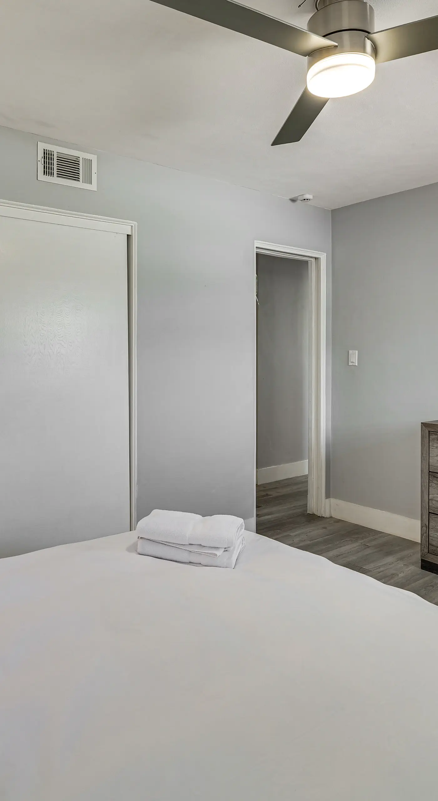 Legoland & Lakes Pool Home | Pet Friendly