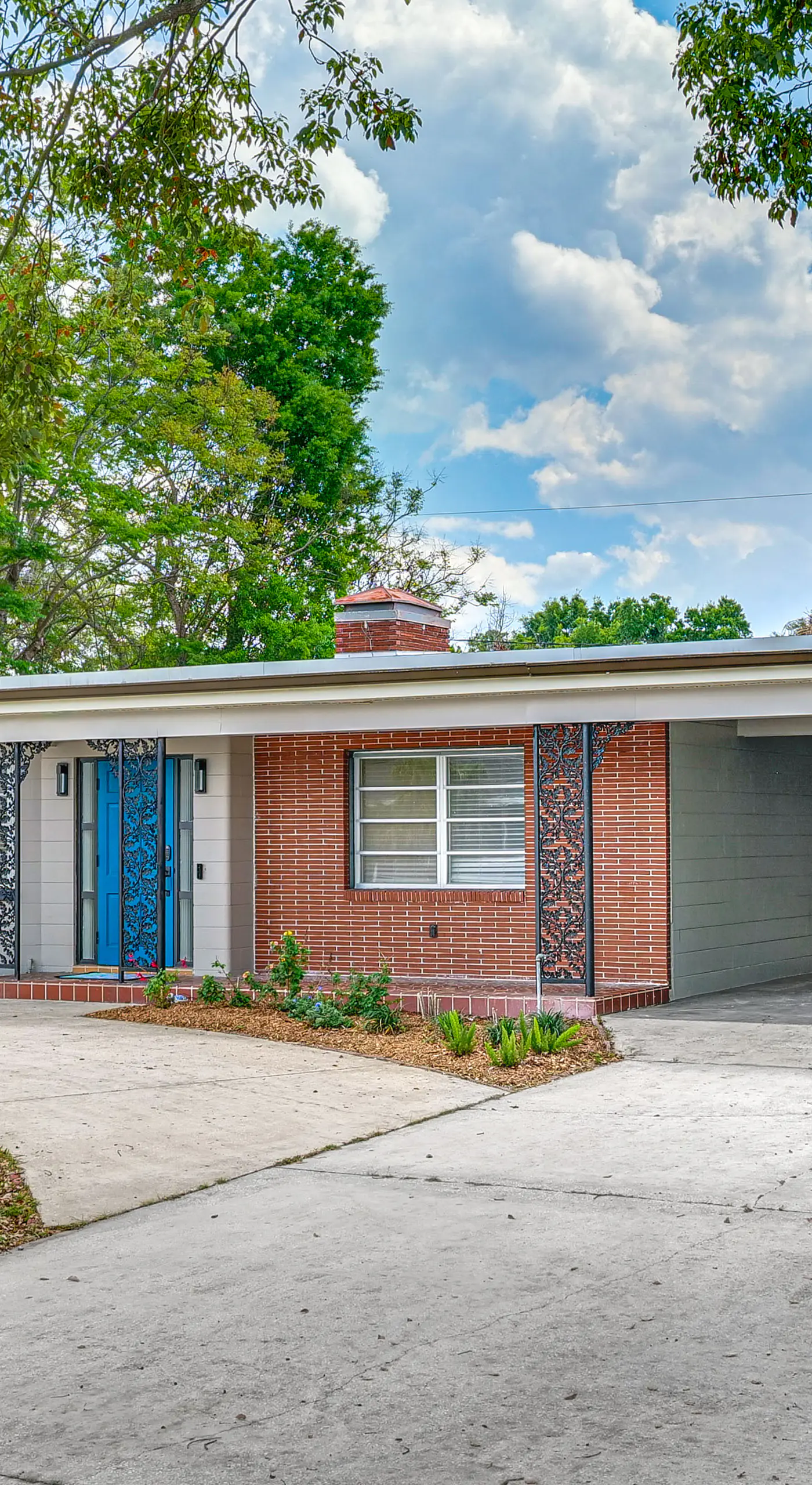 Legoland & Lakes Pool Home | Pet Friendly