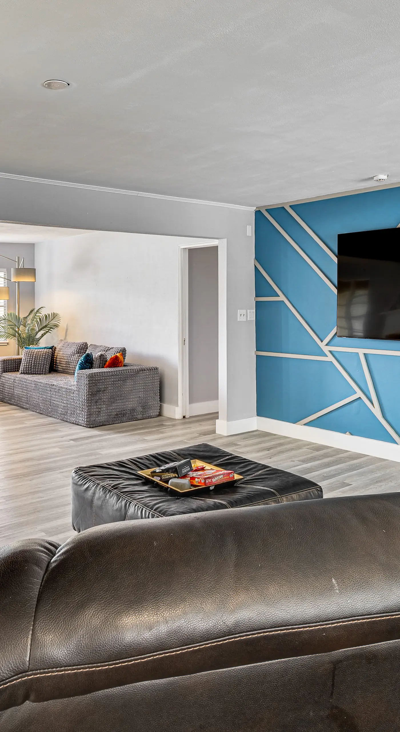 Legoland & Lakes Pool Home | Pet Friendly