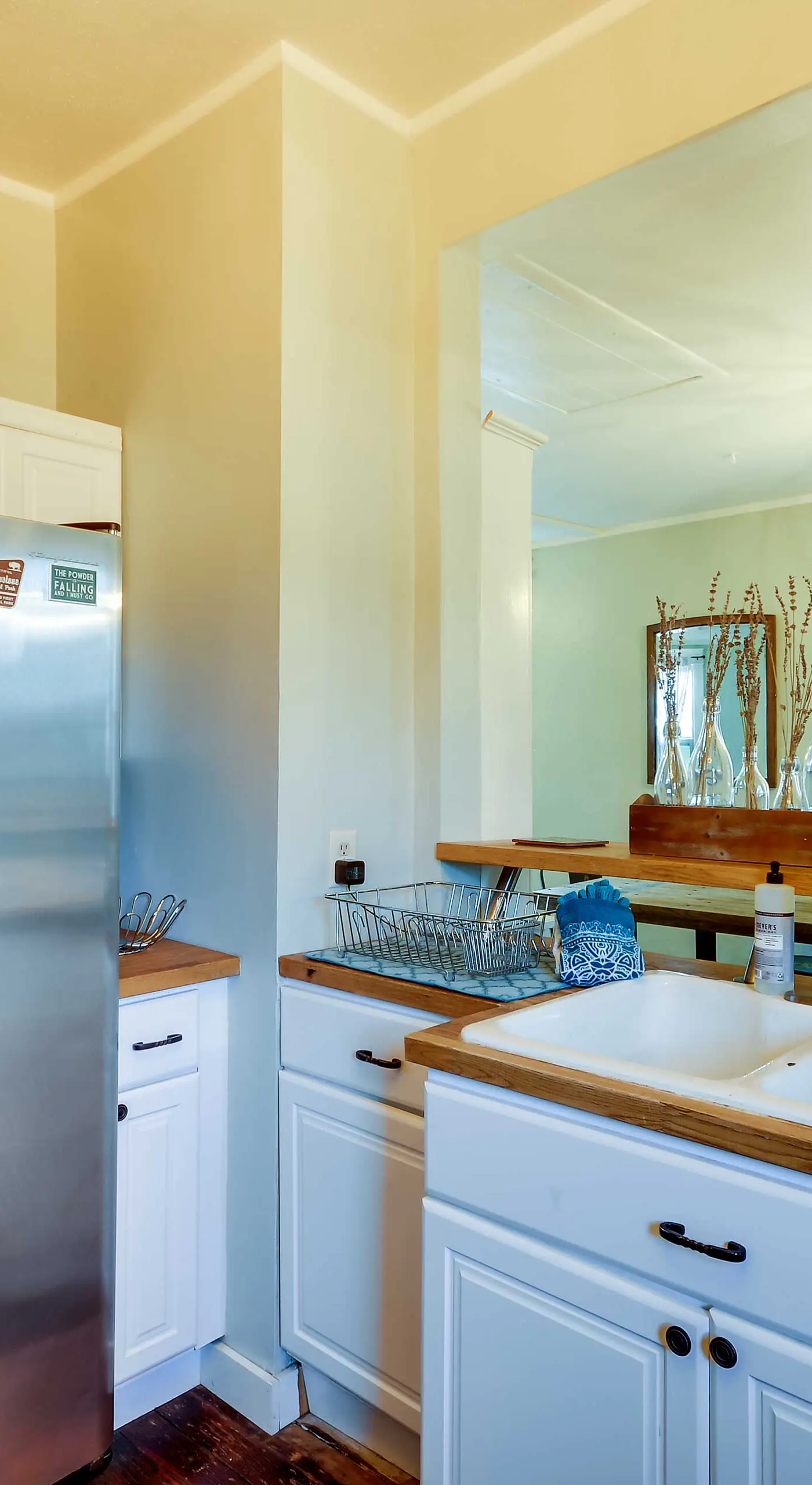 Red Lodge Home on Broadway - 15 Min to Ski Resort!