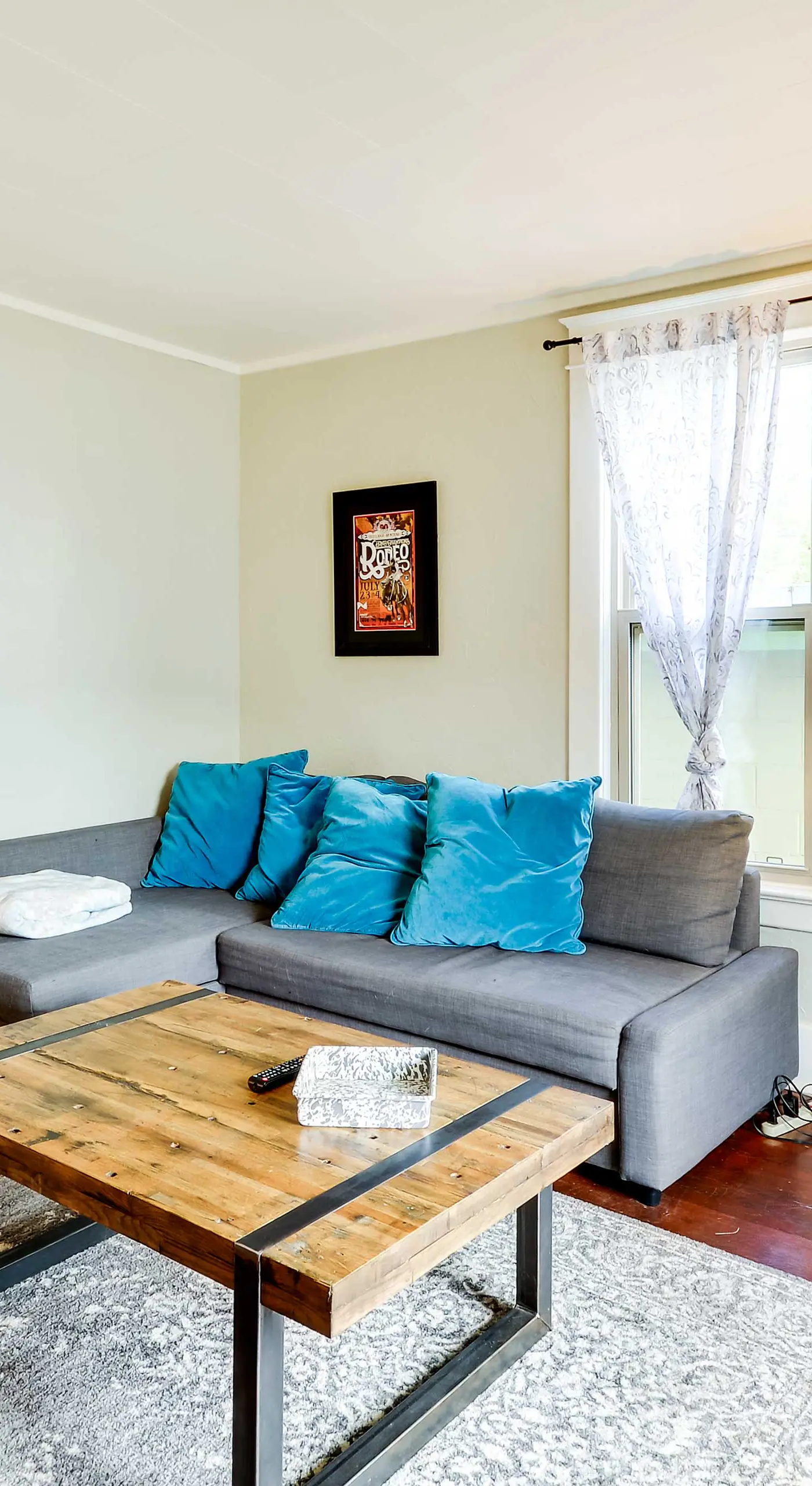 Red Lodge Home on Broadway - 15 Min to Ski Resort!
