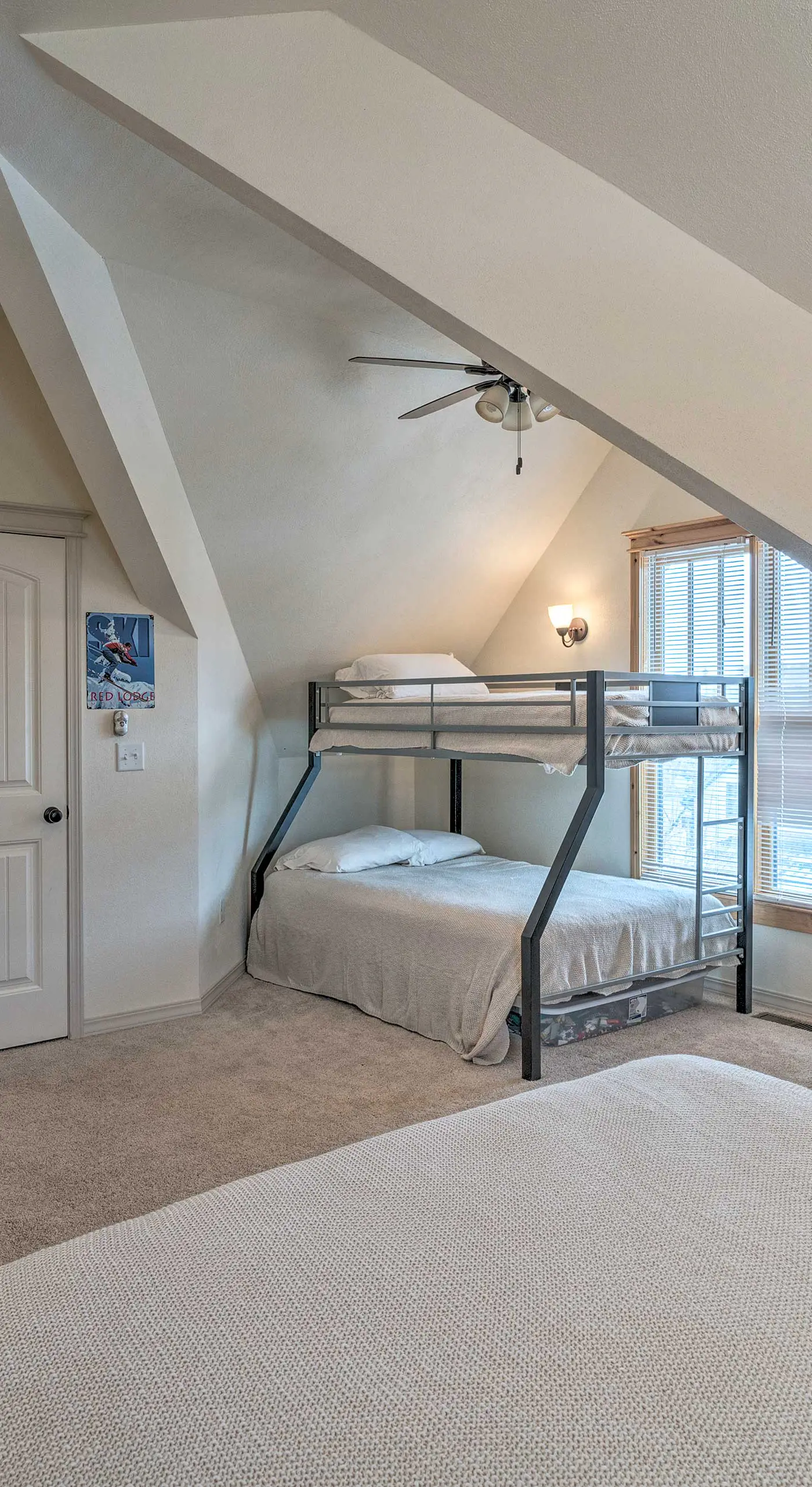 Updated Townhome w/ Hot Tub - Walk to Downtown!