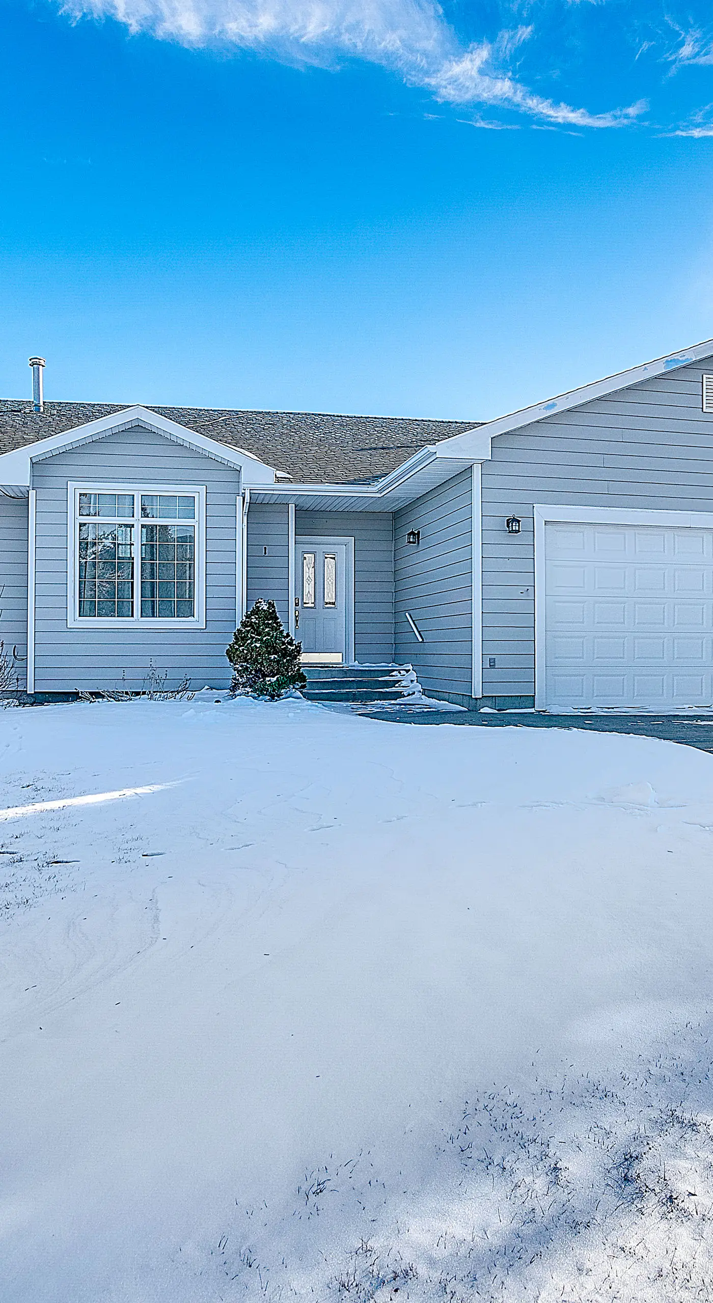 Red Lodge Townhome w/ Hot Tub & Mountain Views!