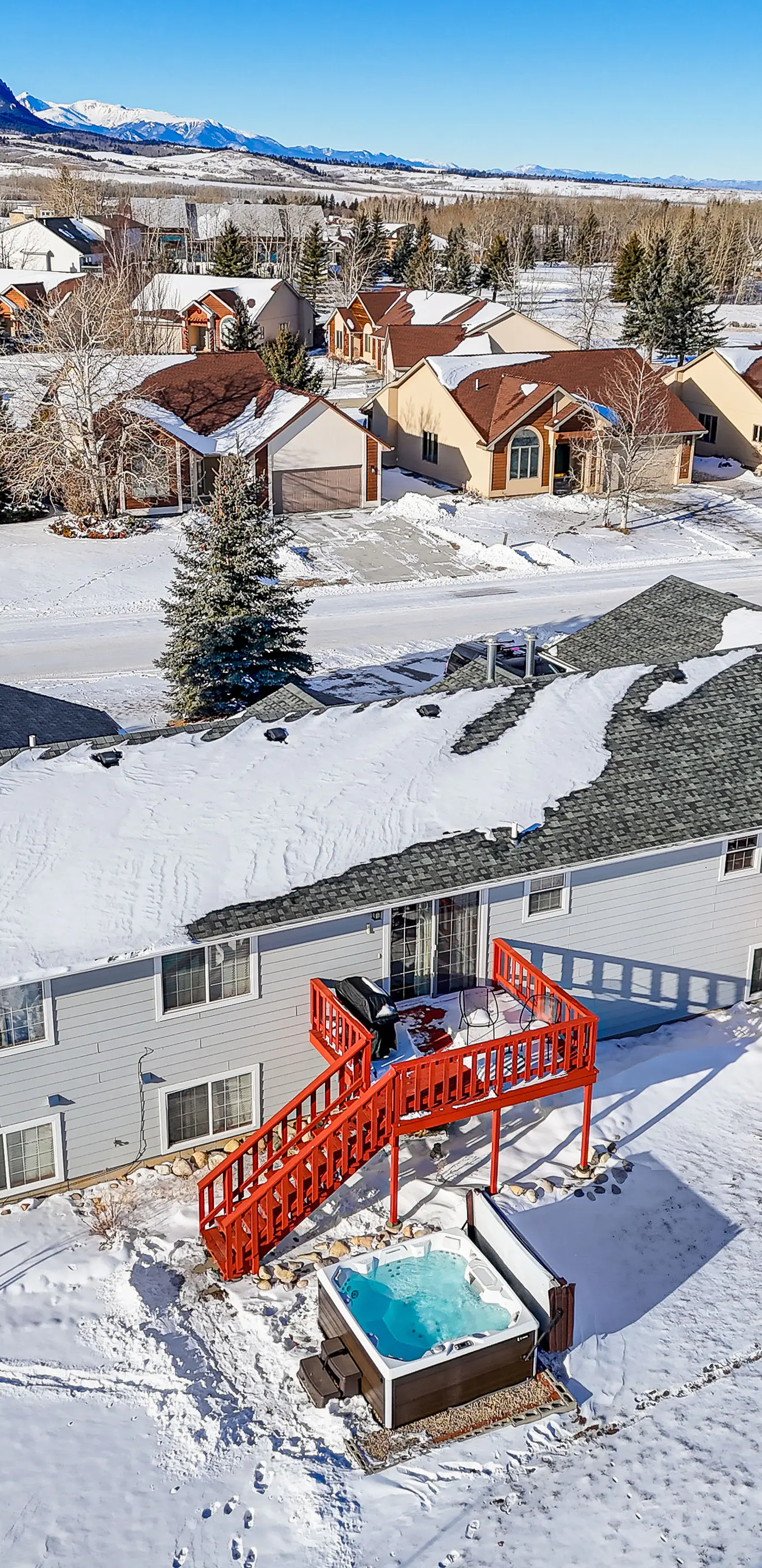 Red Lodge Townhome w/ Hot Tub & Mountain Views!