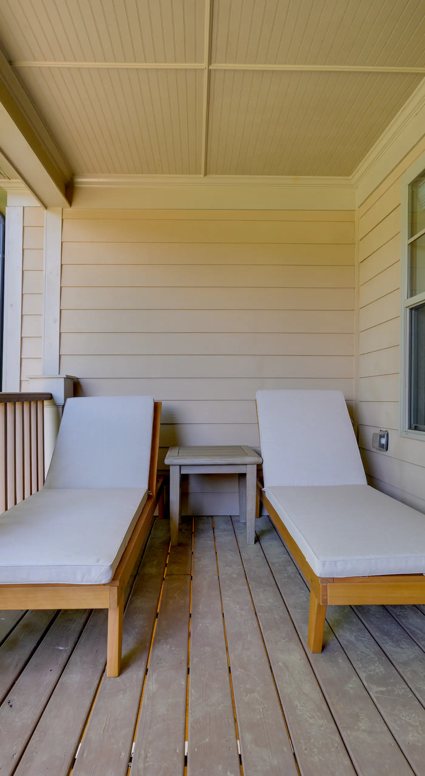Lake Oconee Abode w/ Patio, Grill & Fire Pit Table