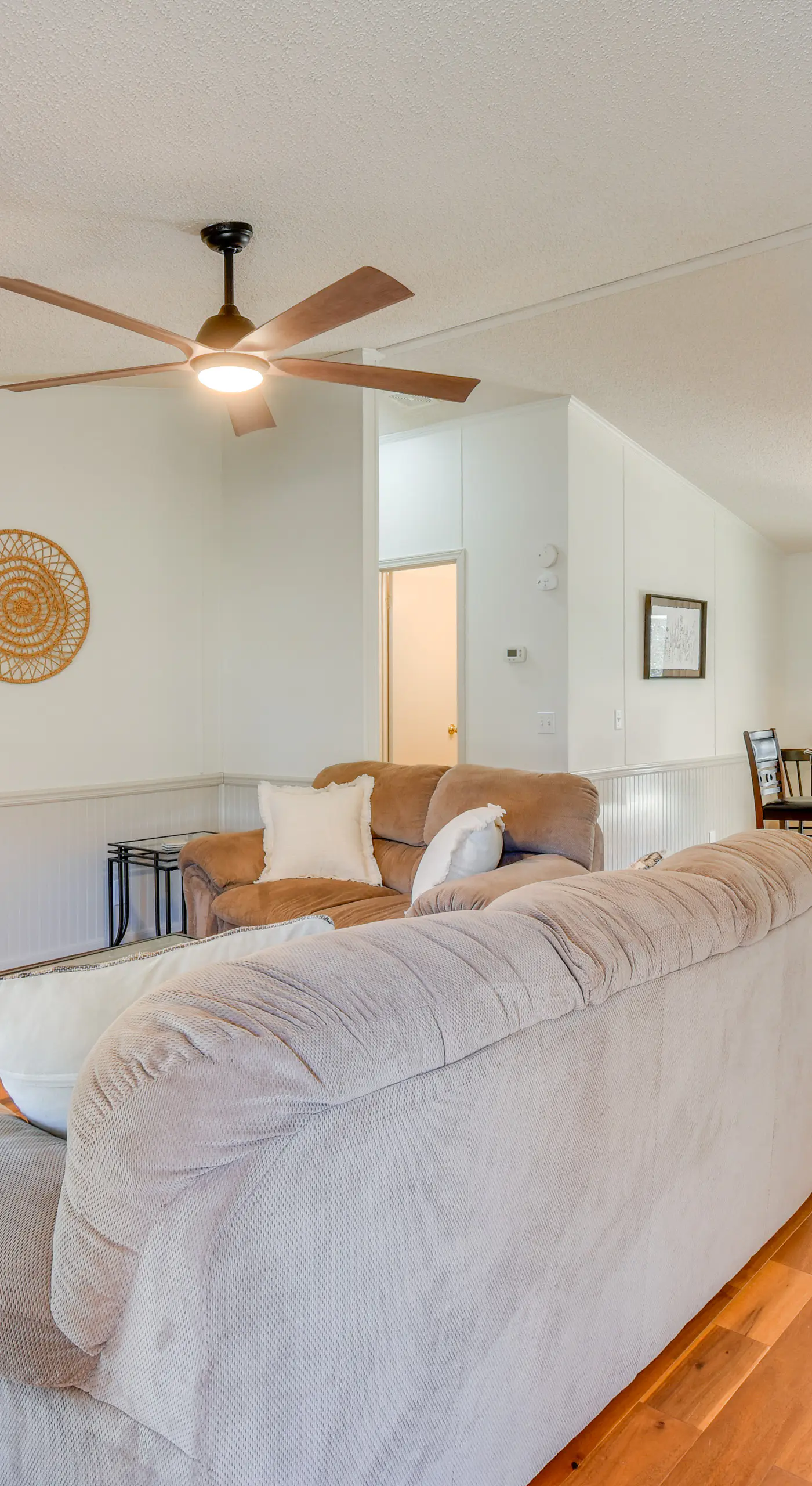 Lake Keowee Home:Sleeps 7,Lake Access,Coffee Bar