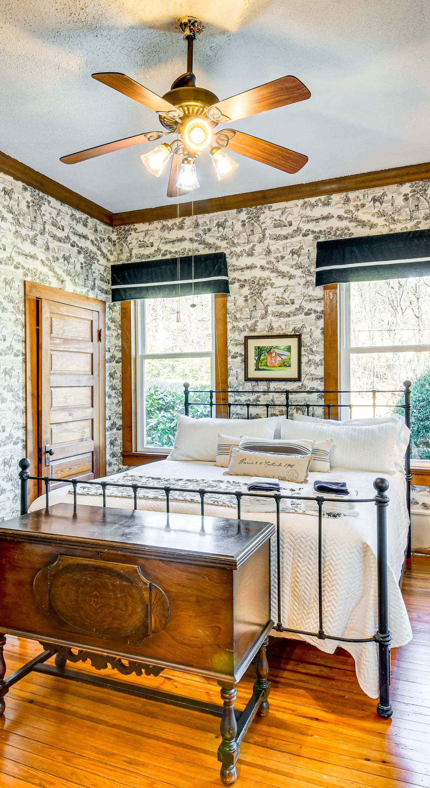 Historic Farmhouse: Memorable Moments Near Clemson