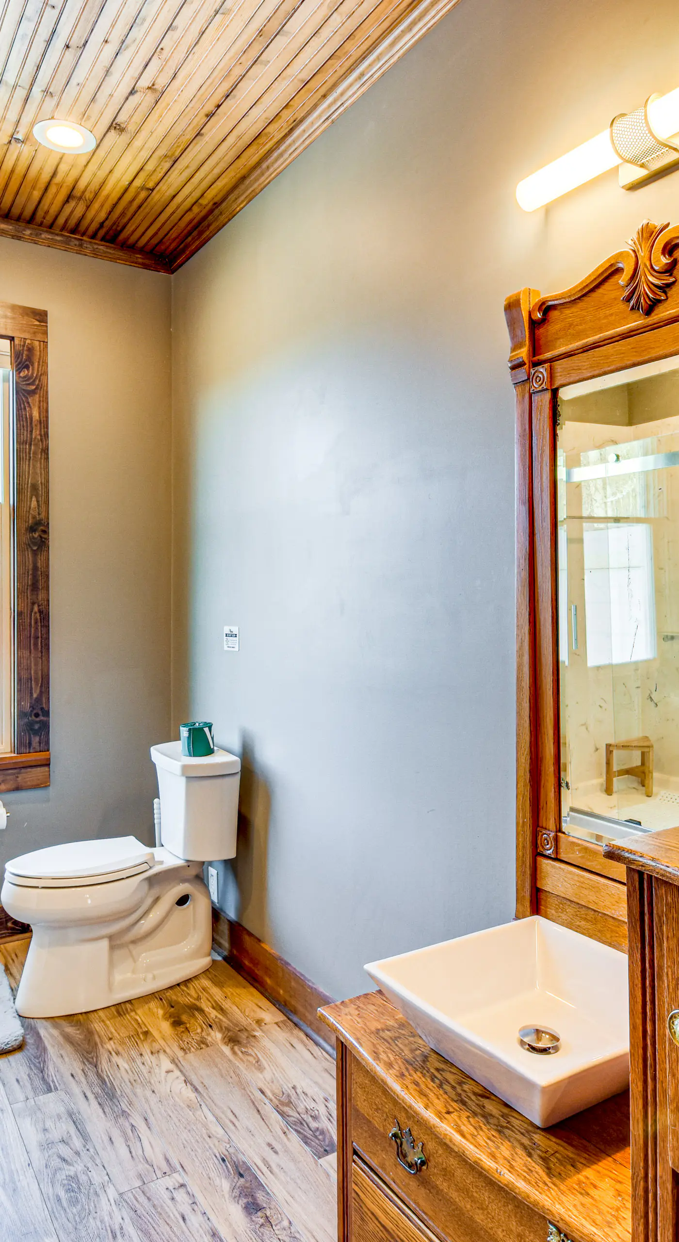 Historic Farmhouse: Memorable Moments Near Clemson