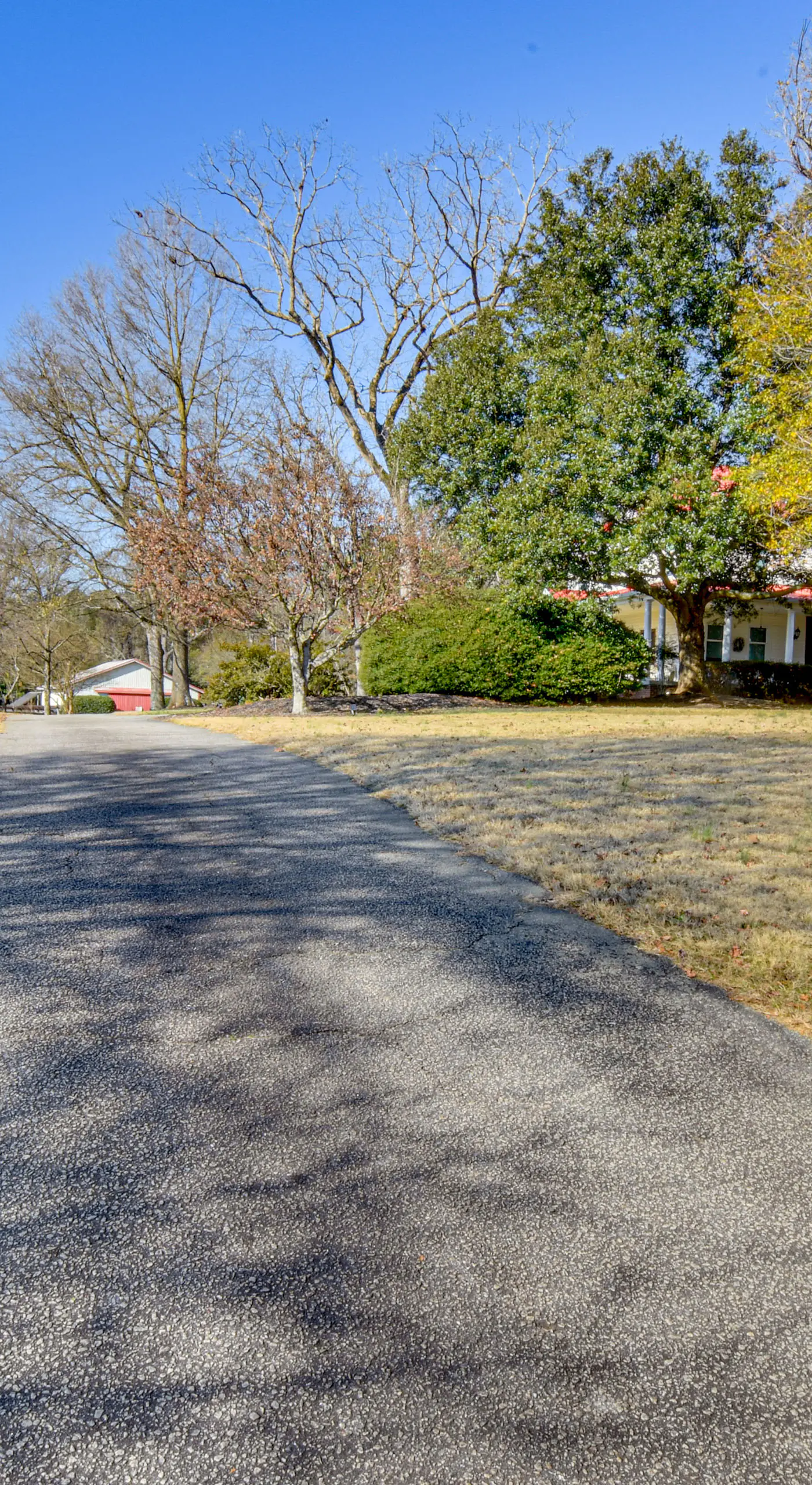 Historic Farmhouse: Memorable Moments Near Clemson