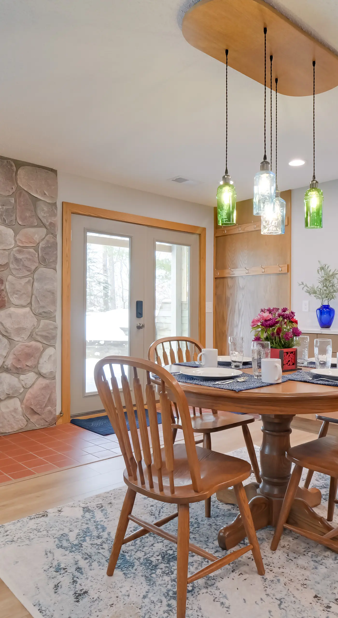Lakeside Retreat in Hayward: Pet Friendly!