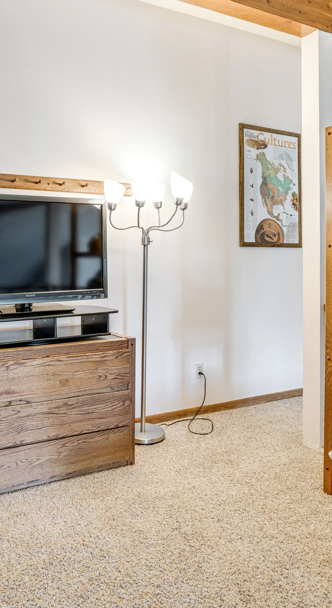 Cozy Condo w/ Balcony & Mtn View in Silverthorne!