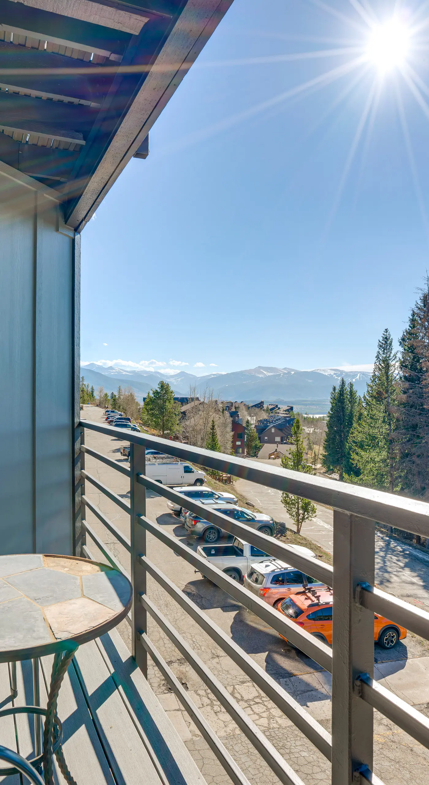 Pool, Hot Tub & Ski Shuttle! Extended Mtn Escape