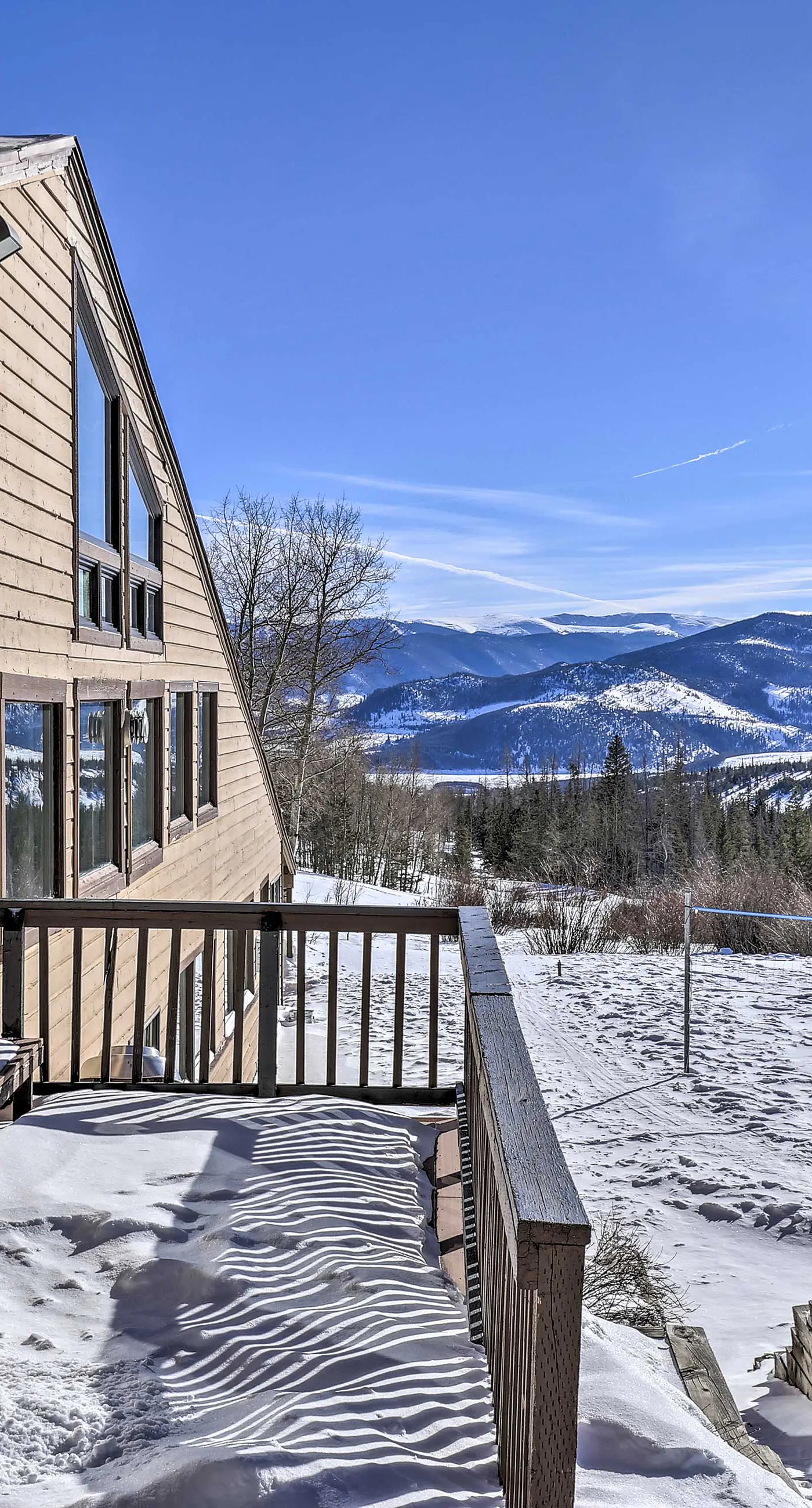 Pool, Hot Tub & Ski Shuttle! Extended Mtn Escape