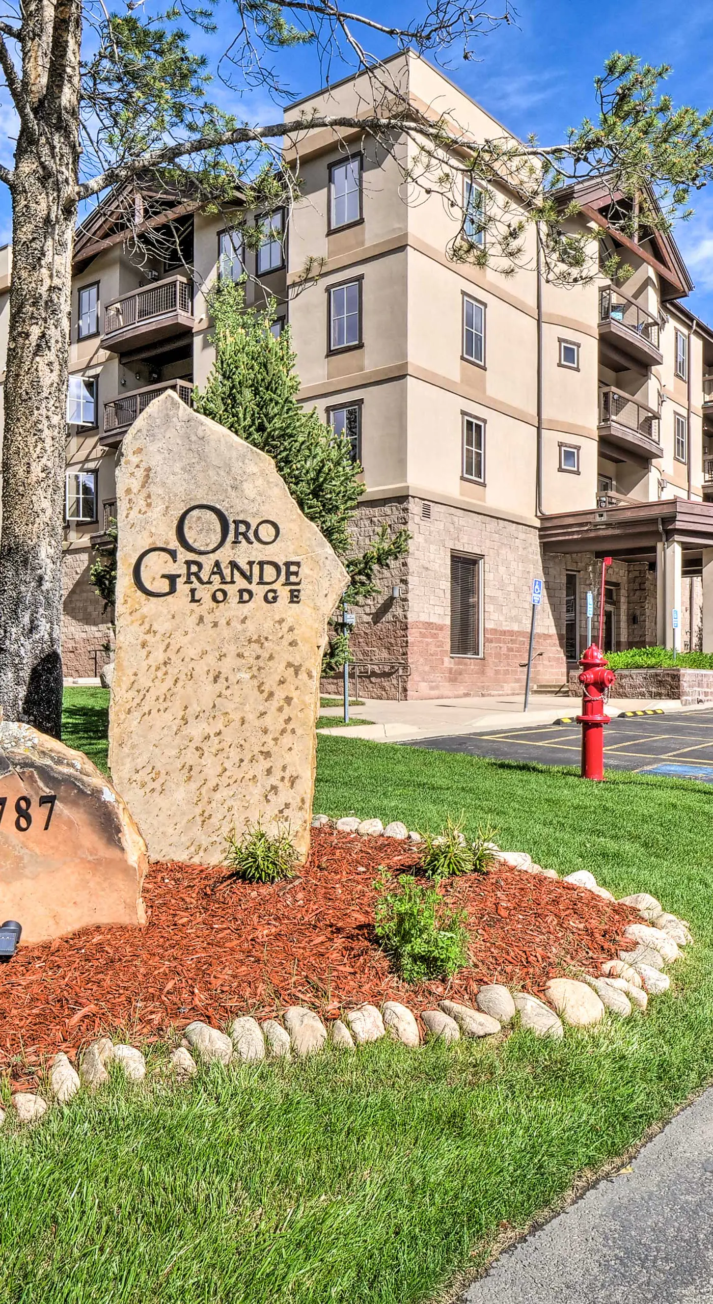 < 1 Mi to Slopes: Mtn-View Keystone Condo