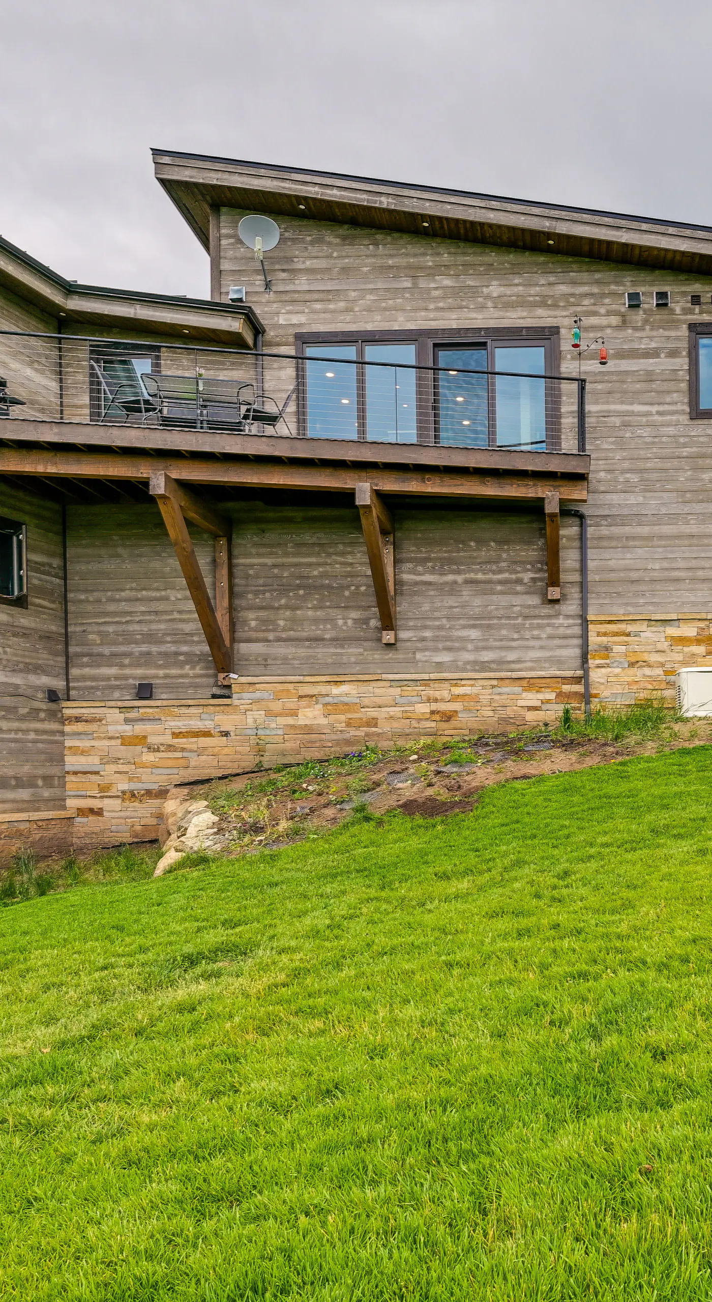 Steamboat Springs Apt w/ Views, 15 Mi to Skiing!