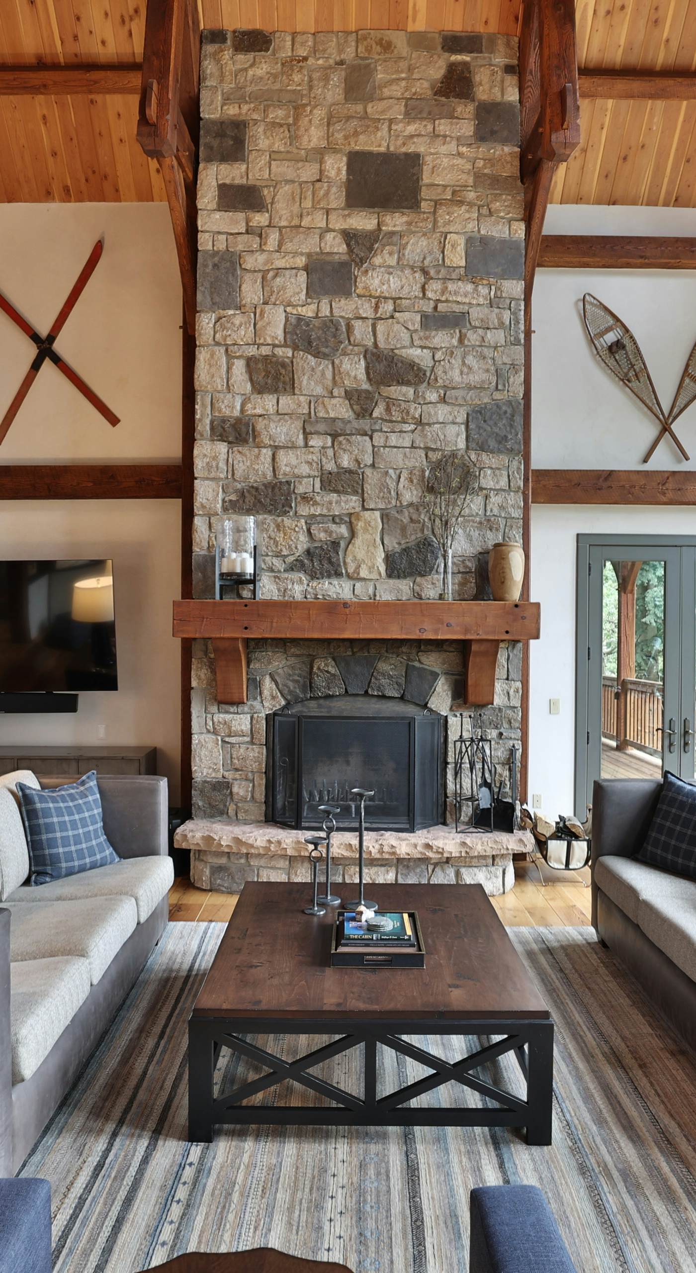 Mountain Village Marvel w/ Hot Tub & Home Gym!
