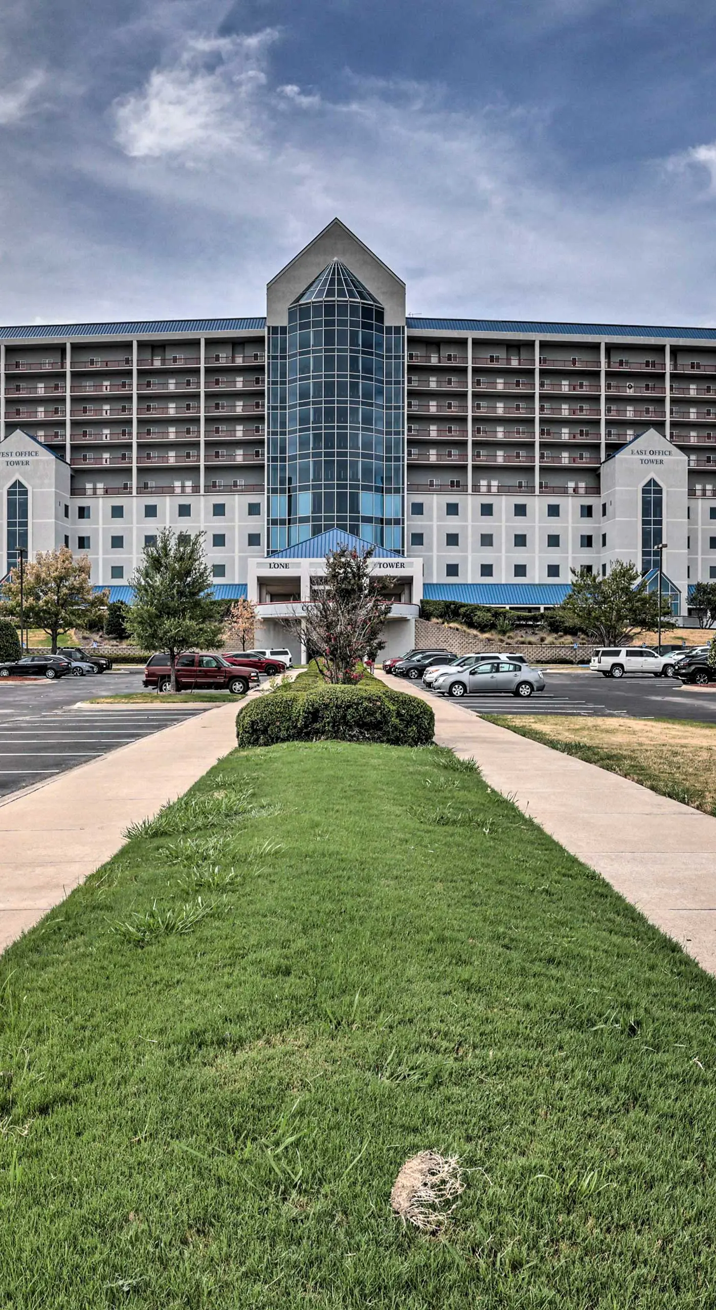 Shop & Dine: Fort Worth Condo w/ Racetrack Views!